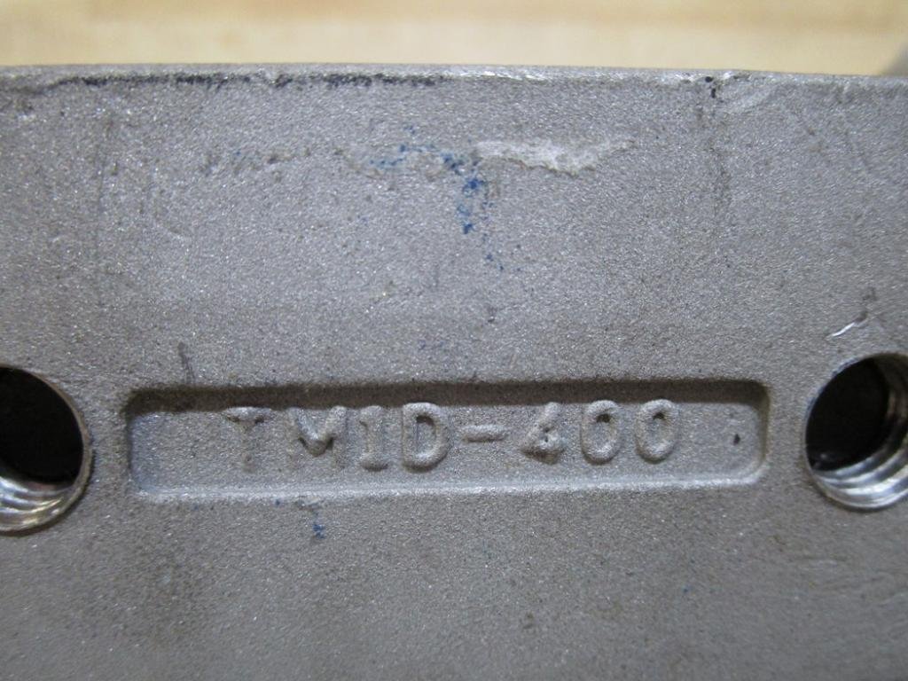 TM1D-400A Clamp