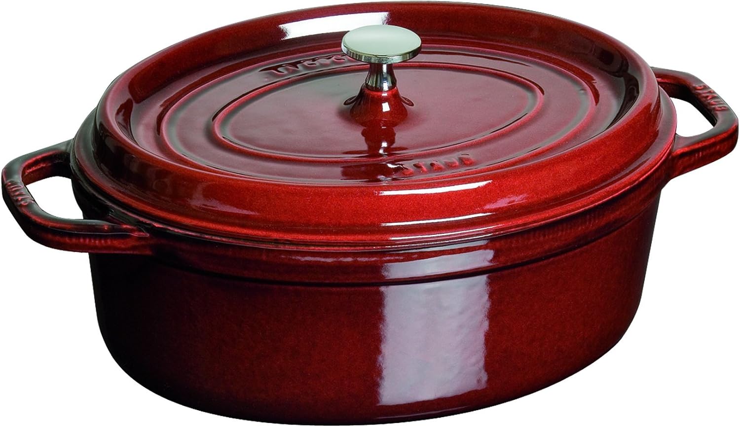 Staub 4.25-Quart Oval Cocotte, Black