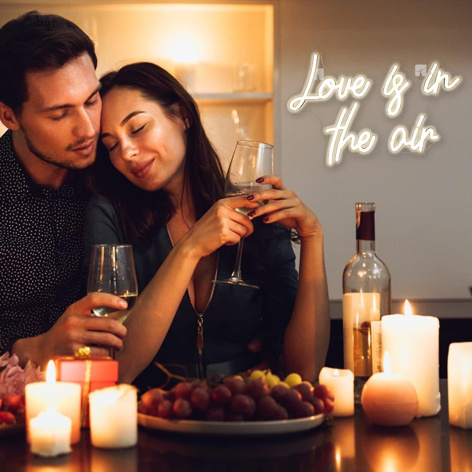 Looklight Neonowy znak "Love is in The Air", ciepła biel, LED, do dekoracji ścian, zasilany przez USB, litera, neonowa lampa, do sypialni, domu, baru, zaręczyn, na ślub, urodziny, przyjęcie, prezent