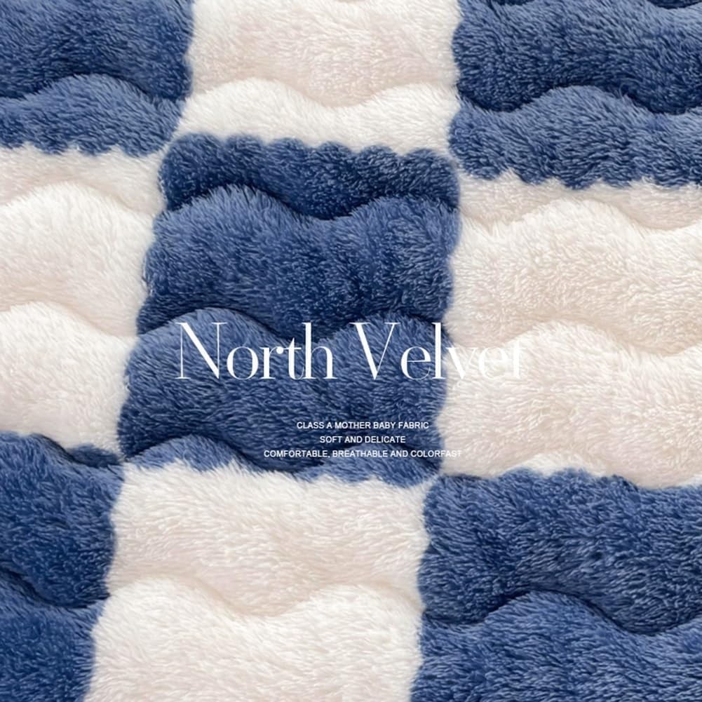 Mattress Protector Soft Velvet Mattress Pad Cover Noiseless Fitted Style with Deep Pockets Machine Washable(Green,Twin:90x200cm/35 * 79in)
