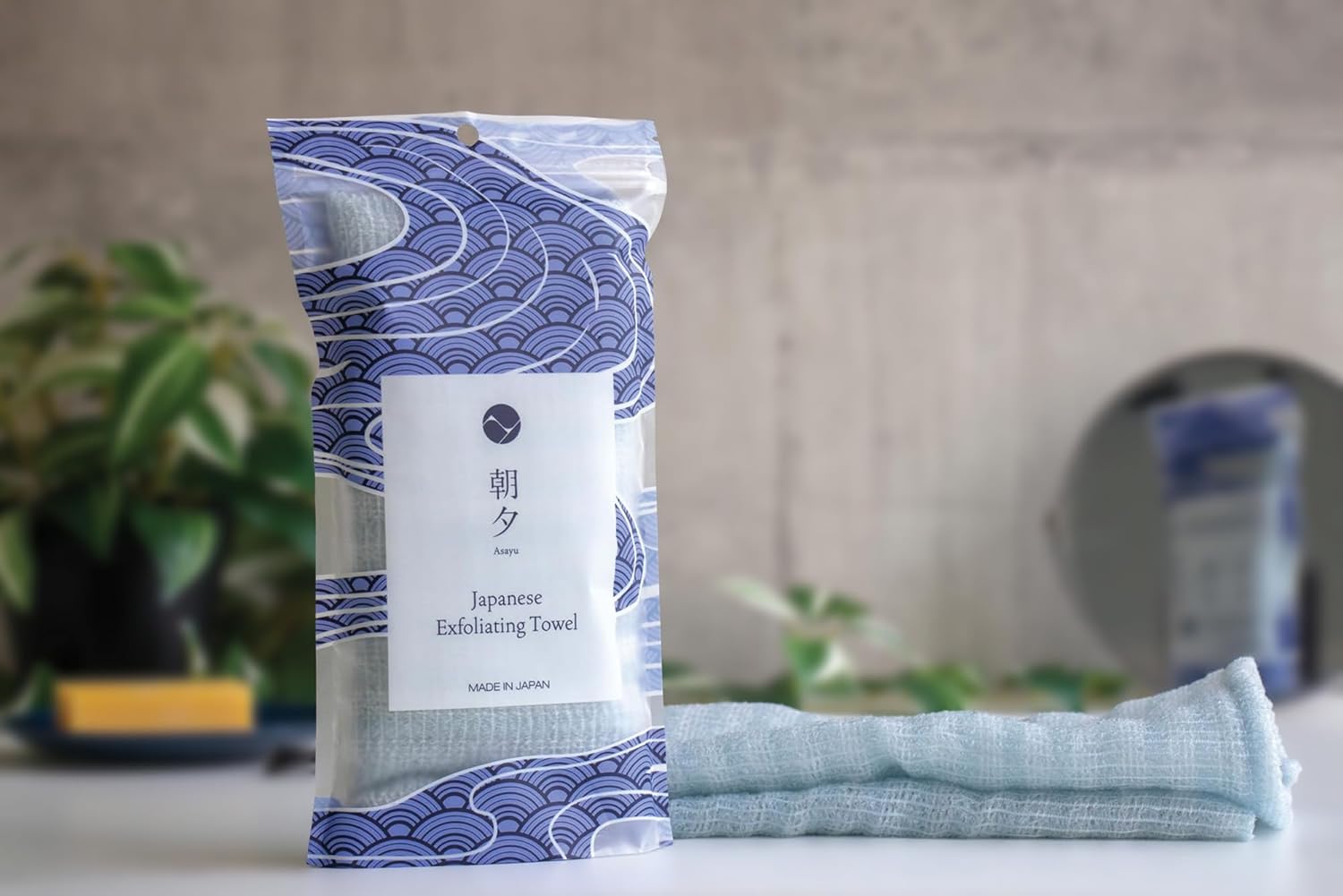 Asayu Japan Exfoliating Body Wash Towel – Made in Japan Nylon Shower Cloth with Triple-Weft Wave Weave – Quick-Dry, Hygienic, and Gentle Deep Cleansing for Smooth Skin - Image 4