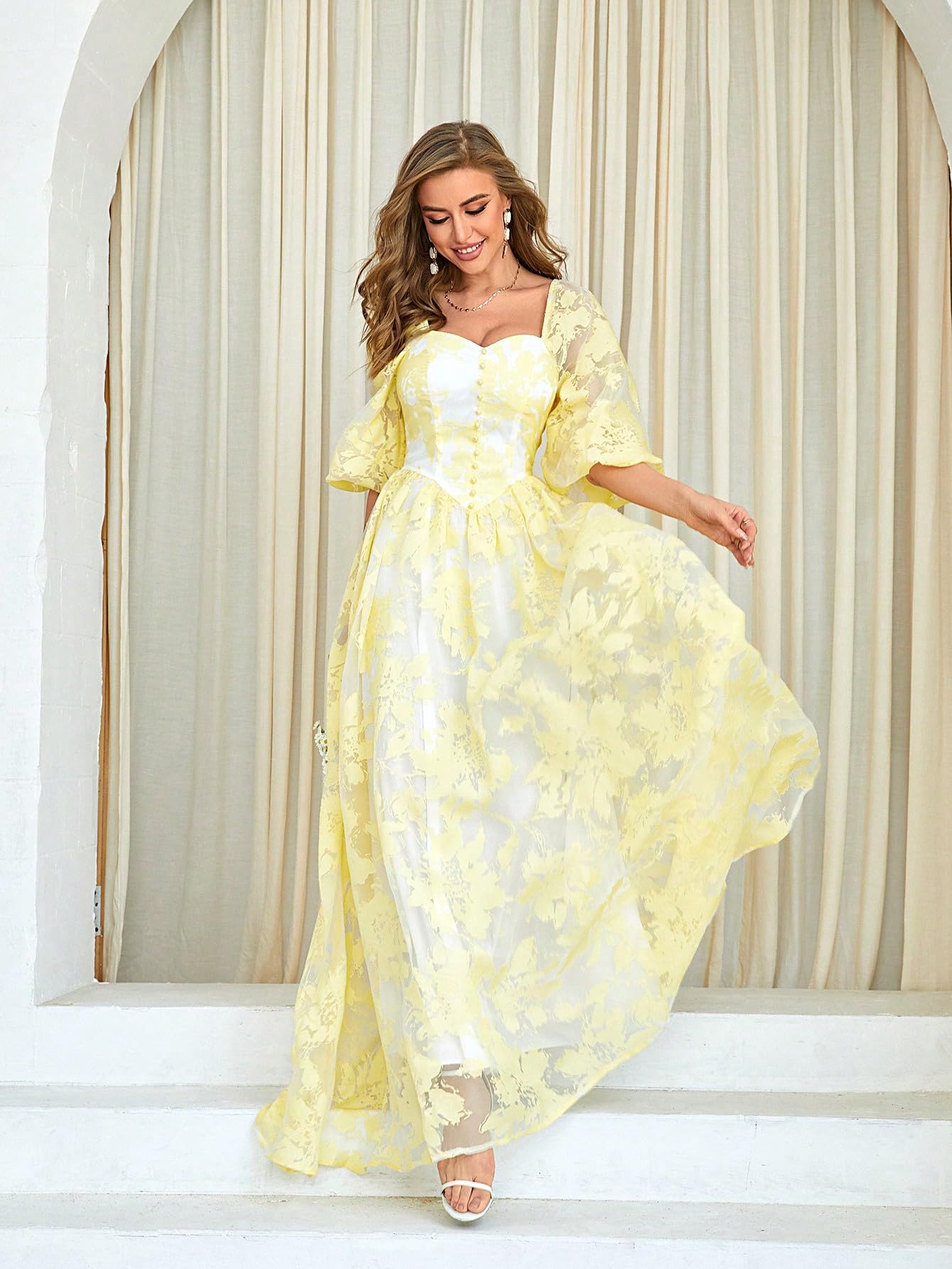 green emerald velvet dress Amazon.com: Women's Dresses Floral Pattern Sweetheart Neck Puff Sleeve Mesh  Overlay Dress Dress for Women (Color : Yellow, Size : Medium) : Clothing,  Shoes & Jewelry