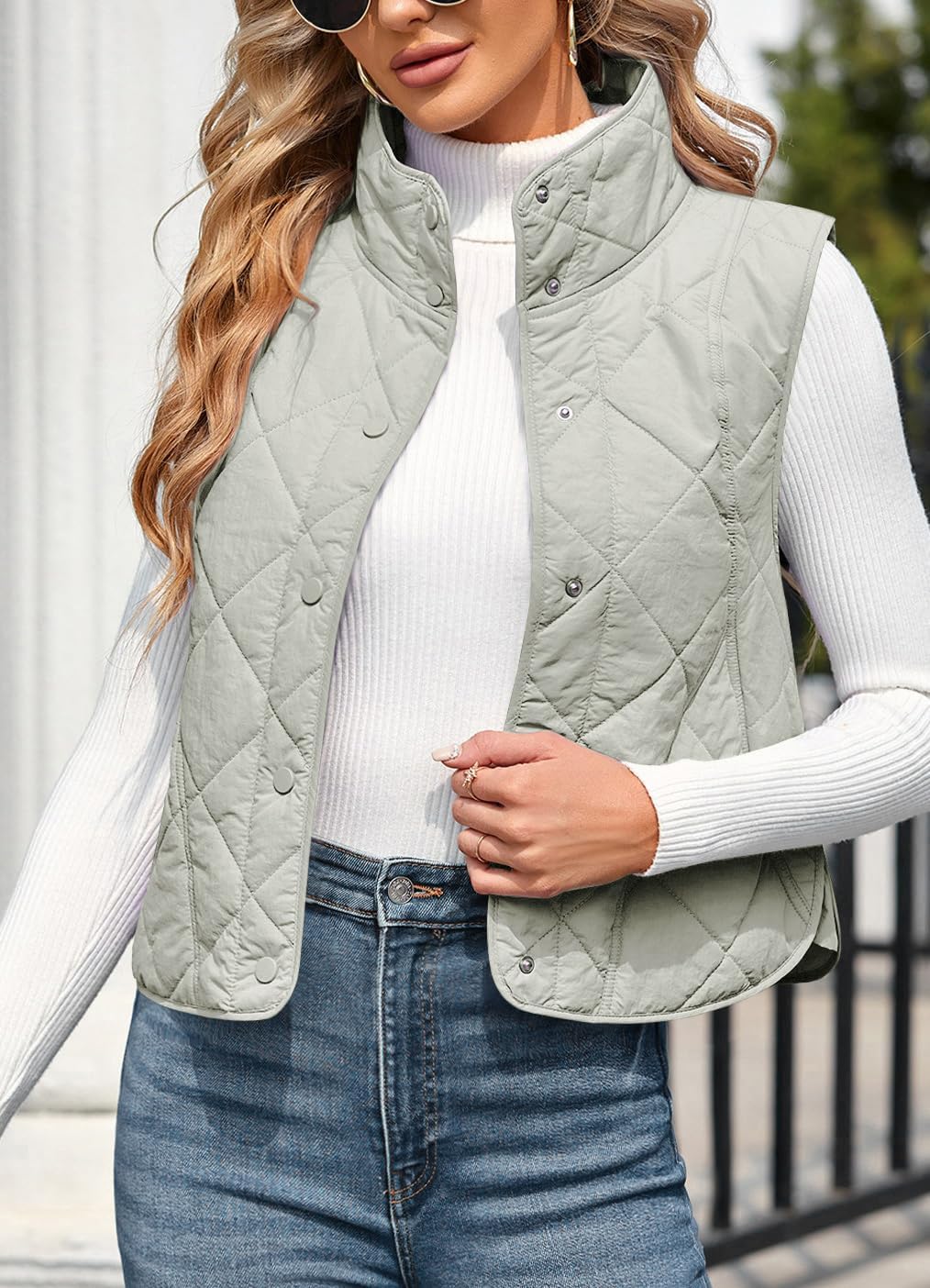 Veatzaer Womens Puffer Vest Cropped Quilted Stand Collar Lightweight Jacket Sleeveless Button Down Tops
