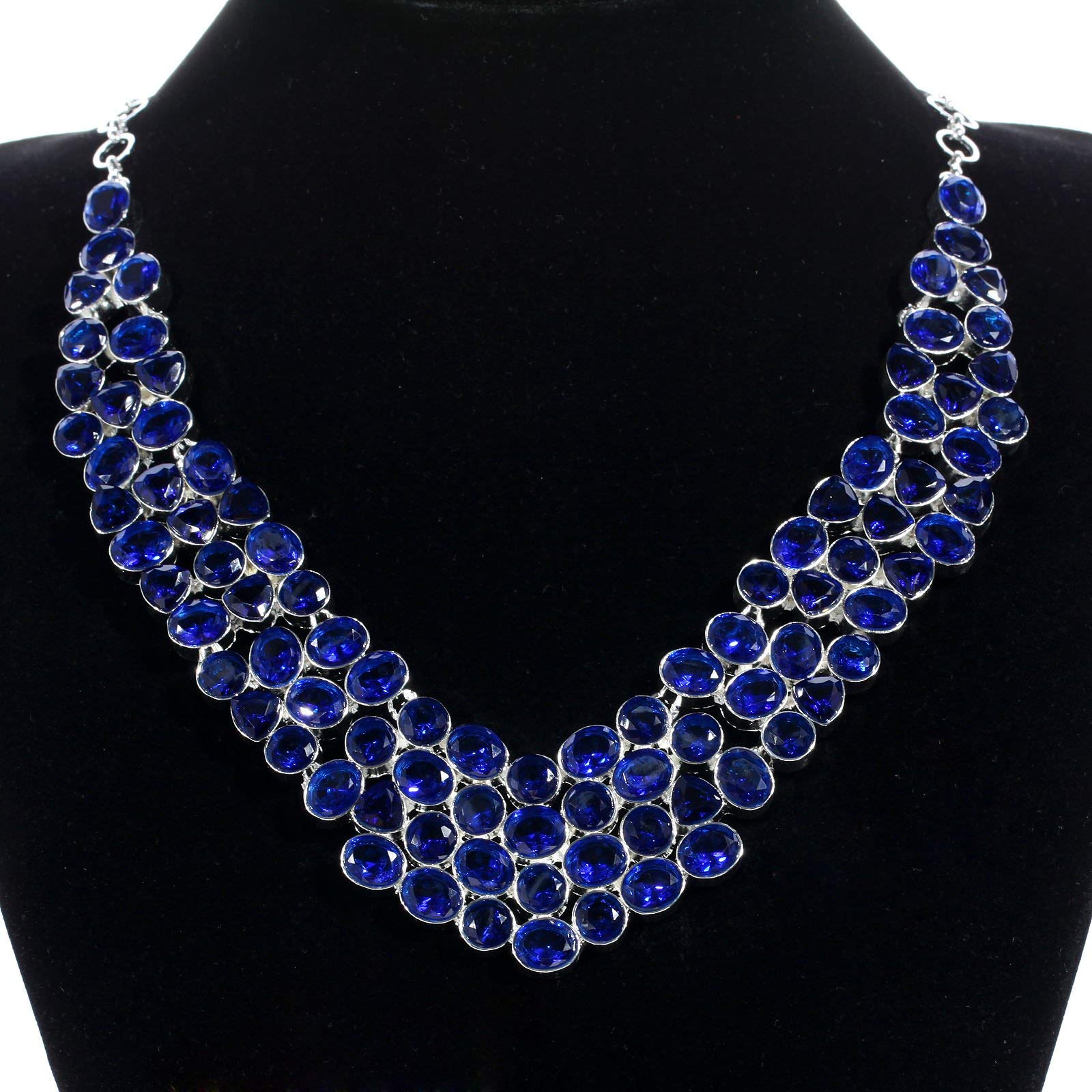 Collana Elegante con Colletto Rotondo in Cristallo Blu, Nobile e voluminosa, per Regalo di Nozze e Feste da Donna.
