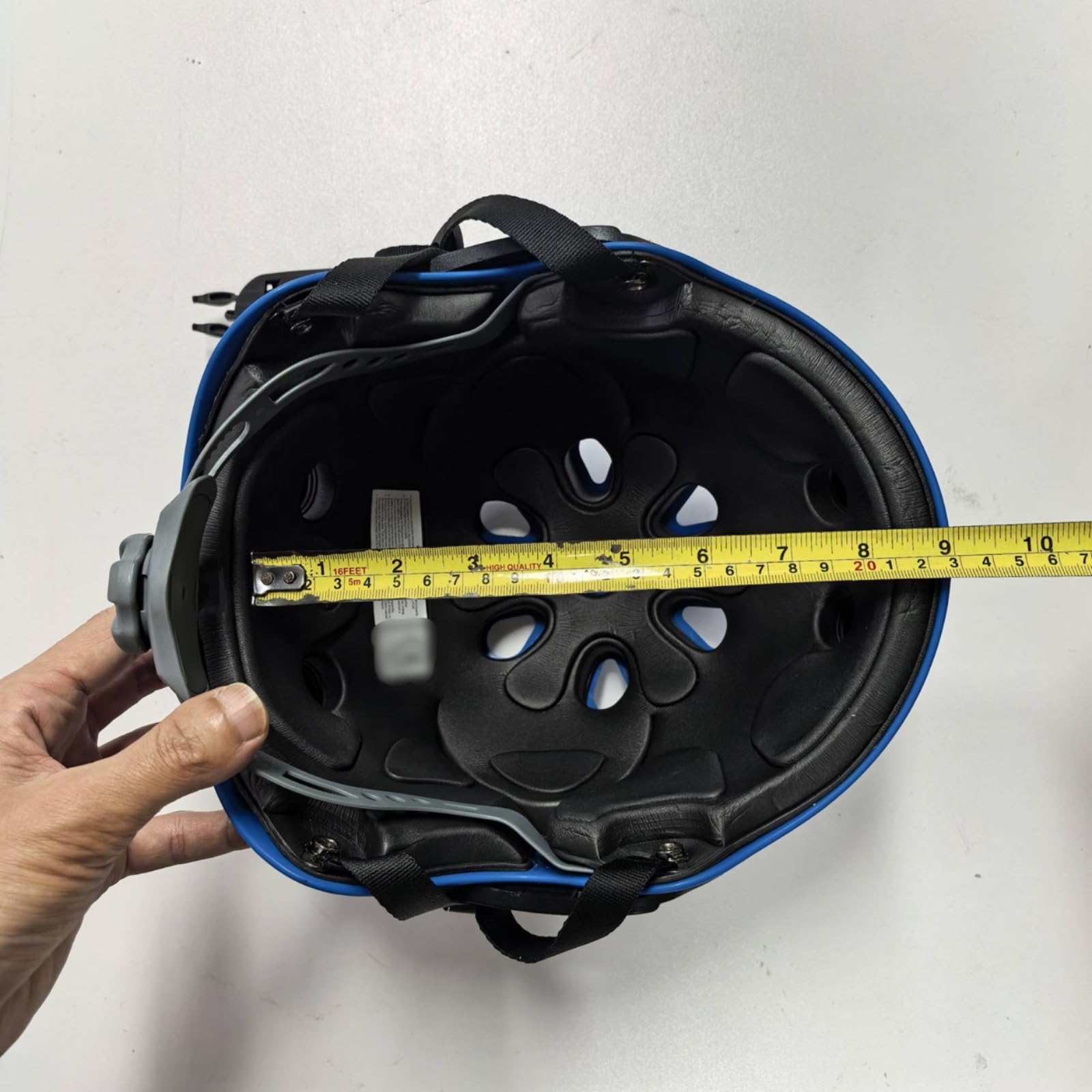 Protector de Cabeza Casco Deportivo Casco de Casco Ligero Casco Acolchado con y EVA para orción de Impactos Diseño Redondeado con Acabado Ajuste