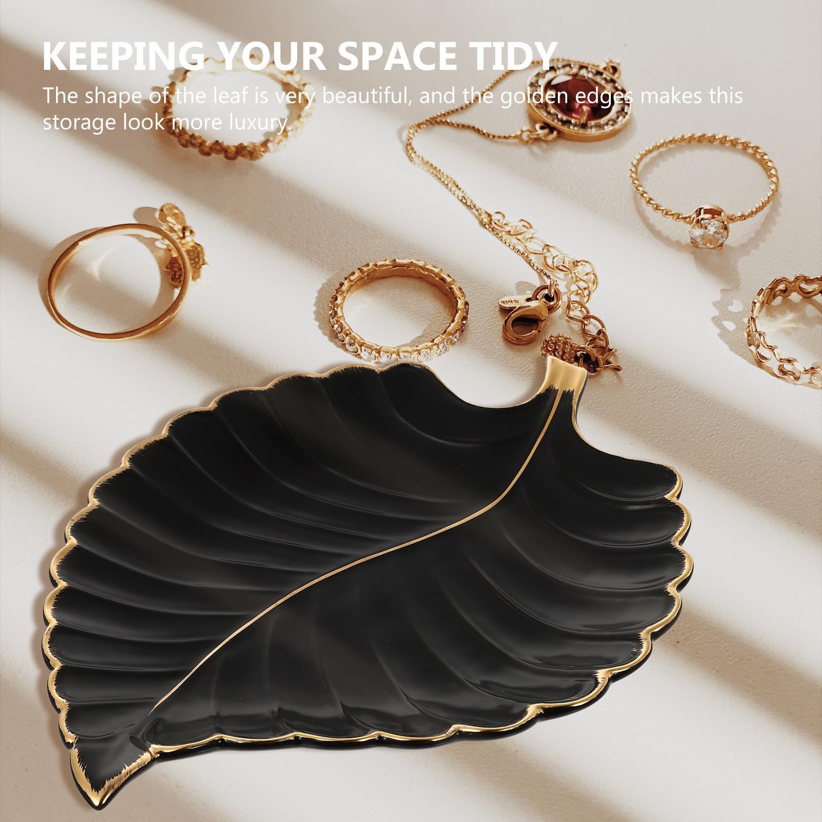 Uonlytech Bandeja Negra de Cerámica Forma de Hoja para Exhibir Postres y Organizar Joyas, Decoración Elegante Hogar y Almacenamiento Funcional