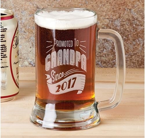 Miniatura 4 de Promoted to Grandpa Since (Year) - Taza de cerveza de vidrio de 16 onzas para el día del abuelo grabado desde el año