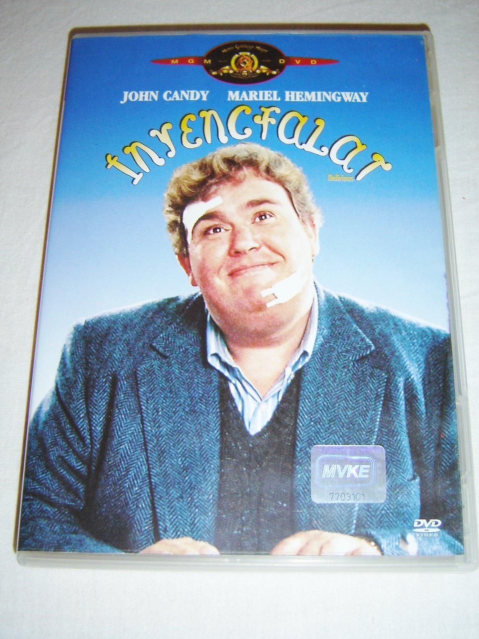 Delirious (1991)/Inyencfalat John Candy, Mariel Hemingway