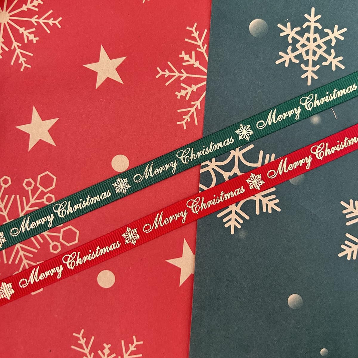 2 Roll 4 Yards Christmas Ribbon Polyester Satin Christmas Wired Ribbon Incl.Christmas Tree, Smile Face, Snowflake, Merry Christmas Ribbon for Wreaths Bows Christmas DIY Bouquets Crafts Decor (0.39in)