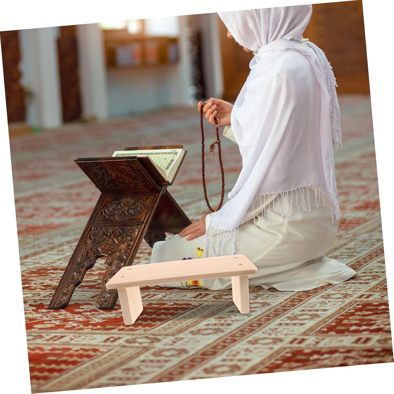 Wooden Prayer Kneeler Bench Stool for Home Church Worship | Beige Finish, Compact Size, Portable Build, Easy Maintenance Surface, Knee Comfort Protection for Meditation Rituals