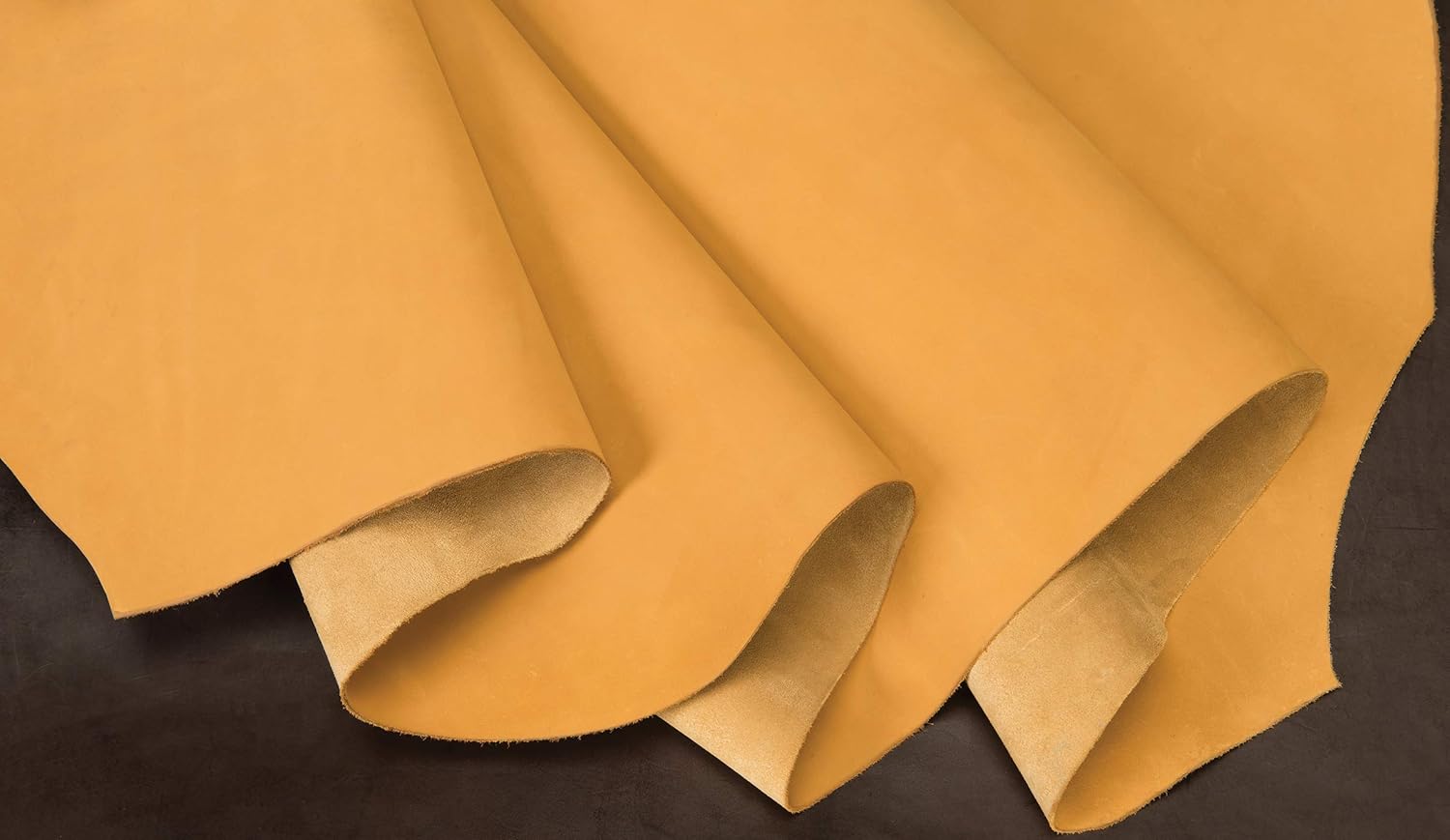 Chrome Oil Tanned Top Grain Leather Side, Black