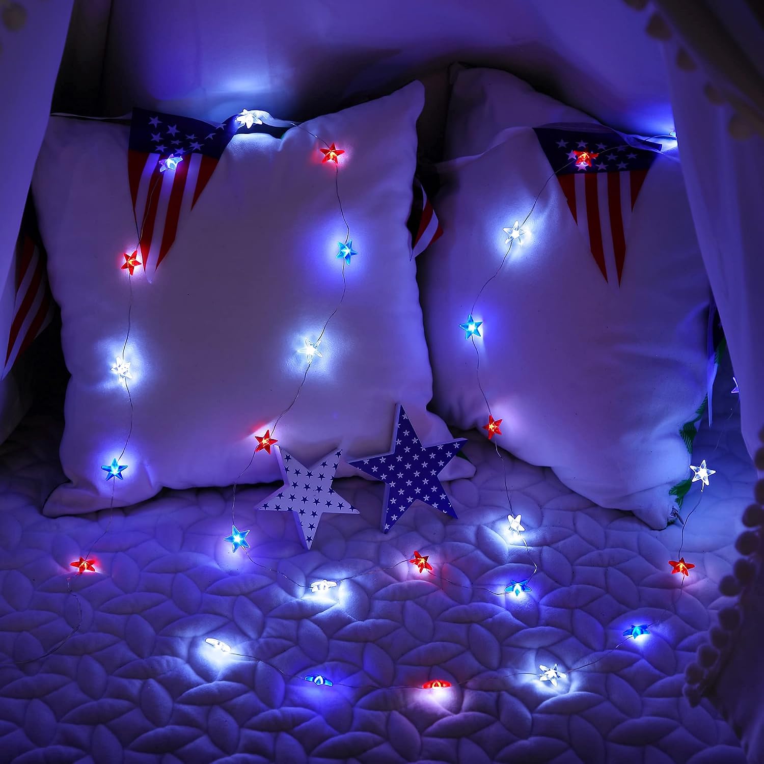 Hiboom 4th of July Decoration, 10ft 30 LEDs Red White Blue Star Light, 8 Lighting Modes 4th of July String Light, Patriotic Light USB Battery Powered, American Star Light for Indoor Outdoor Decor