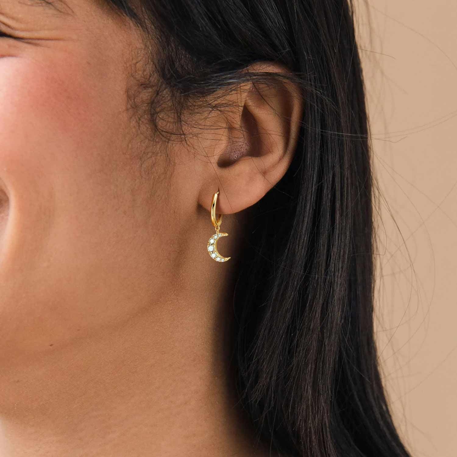 Gold Hoop Earrings for Women 14K Gold Earrings for Women Hoop Star and Moon Earring for Womens Hoops Crescent Moon Paired with Octagonal Star Dangle Drop Hoops Earring for Womens