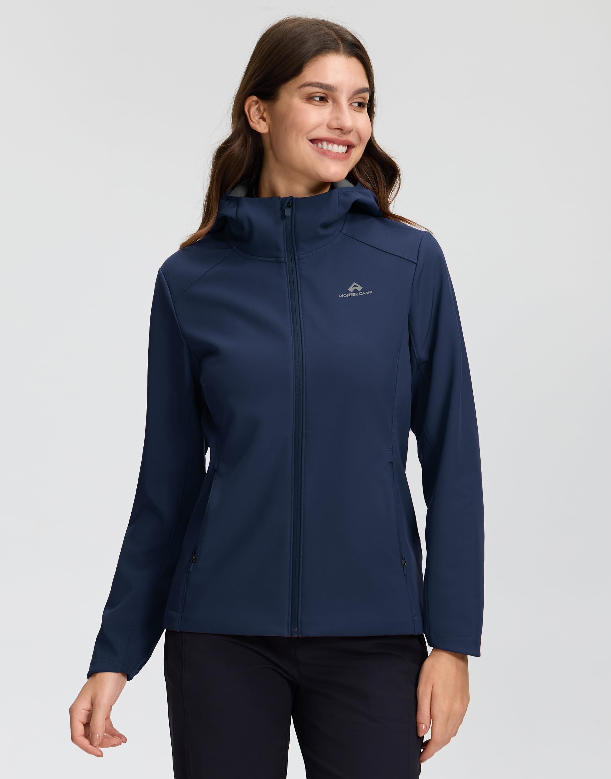 Pioneer Camp Giacca softshell da donna, foderata in pile, con cappuccio, impermeabile e antivento, pratica giacca per le mezze stagioni per il tempo libero e le attività all'aperto
