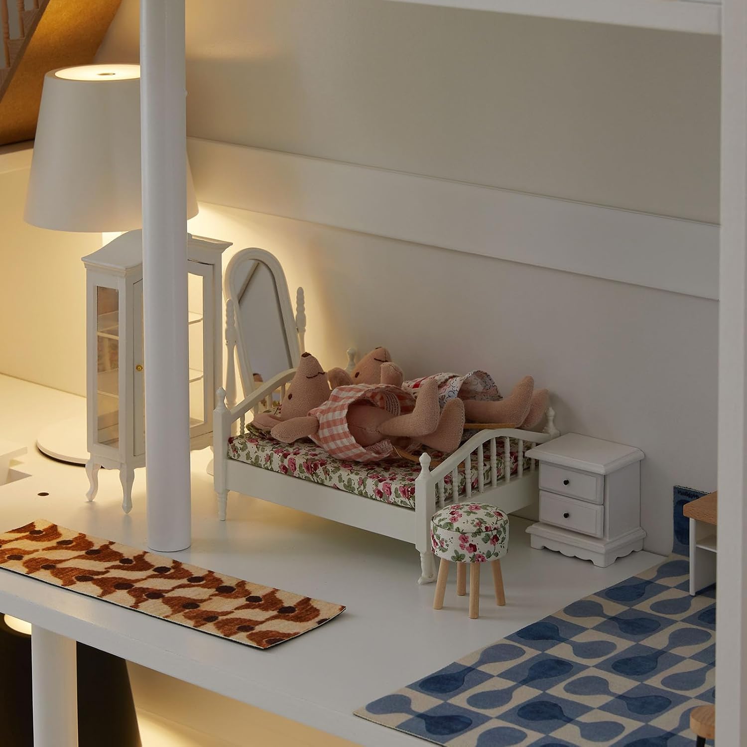ITEFDTUTNE Wooden Dollhouse Bookshelf, 3 Tier Toy Storage Organizer with Simulated Furniture, for Kids Toddlers Boys Girls Playroom
