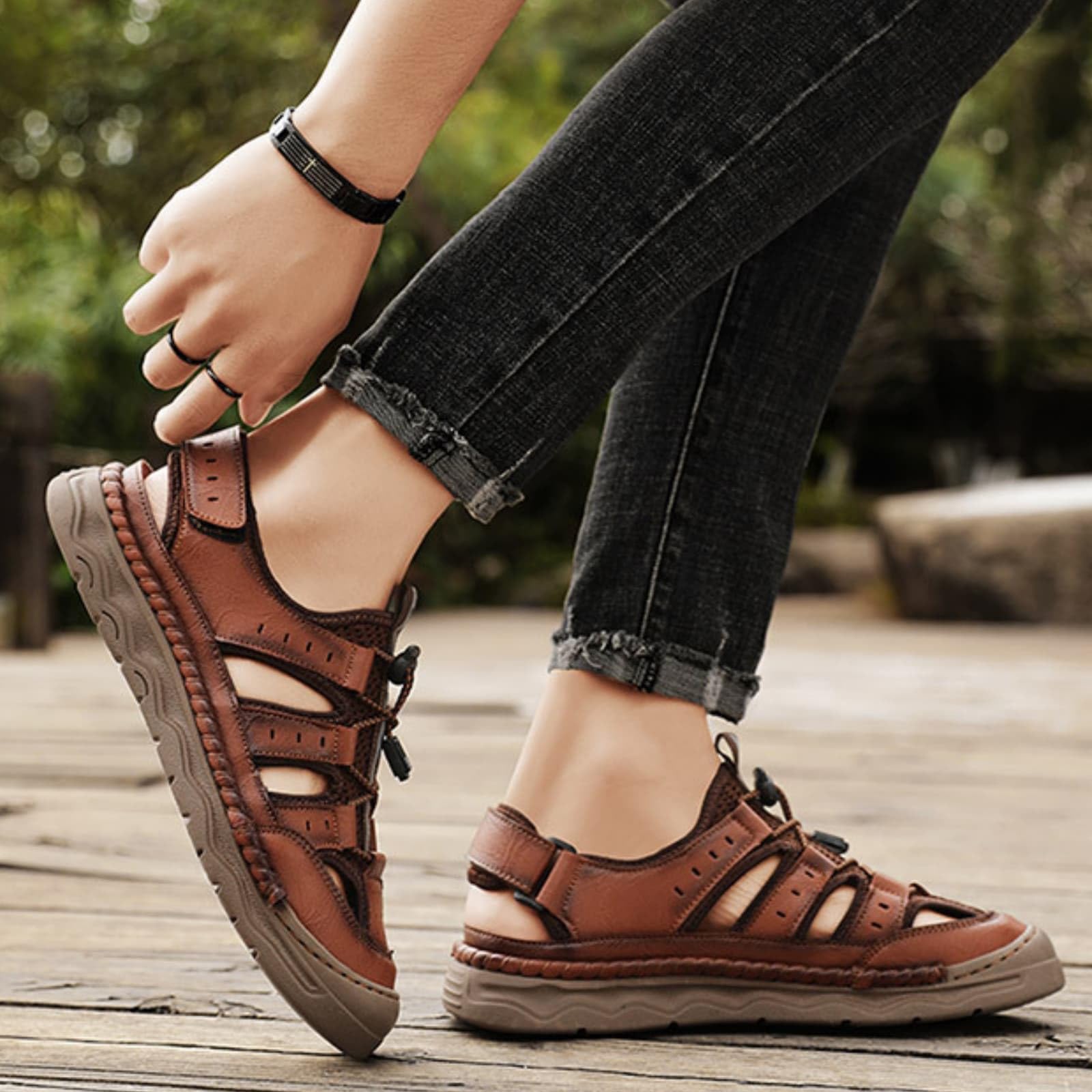ENEN Sandalias Senderismo Hombre Punta Cerrada, Sandalias Trekking Punta Cerrada Transpirables Cómodas 38-48 EU Zapatillas de Senderismo Verano Antideslizante para Deportivas