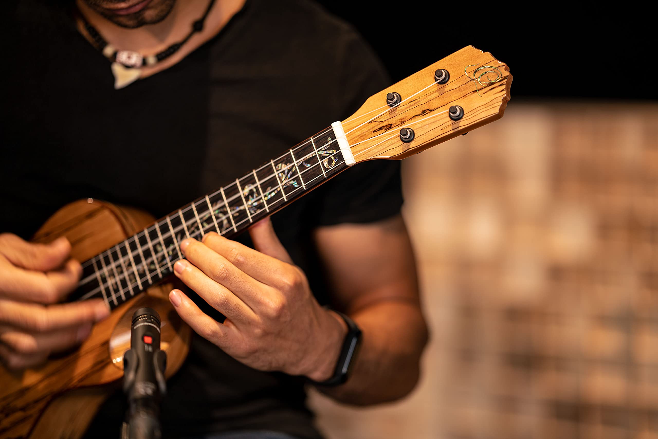 Ortega Guitars Ukulele Concerto Elettro-Acustico – Elite Series – Gig Bag Inclusa – Spalted Acero, Natural (RUET-SMA)