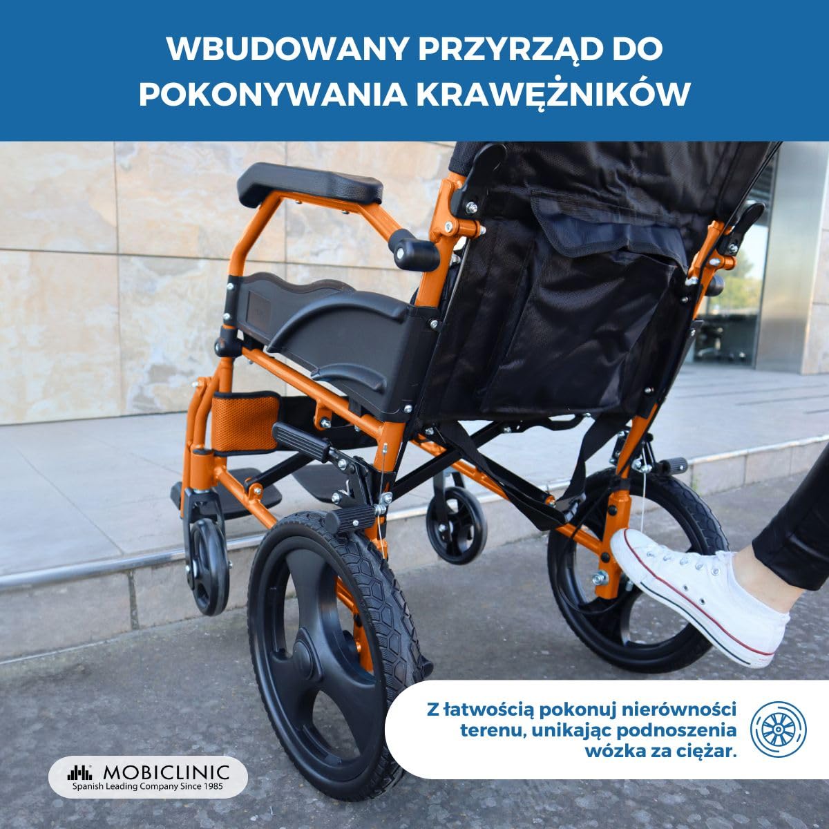 Wózek | składane | aluminium | Dźwignie hamulcowe | podnóżki | podłokietniki | pomarańczowy | piramida | Mobiclinic