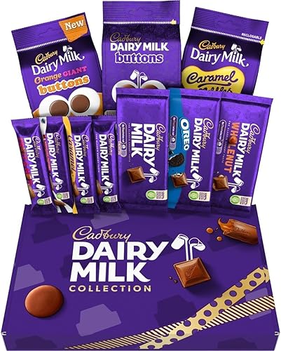 Cadbury Dairy Milk Big Night In Deluxe Hamper, Includes 10 Assorted Chocolate Bars and Bags, Treat Perfect for Christmas Gifting or Sharing, 836 g (Pack of 1) - Big Night In Deluxe Hamper 836 g