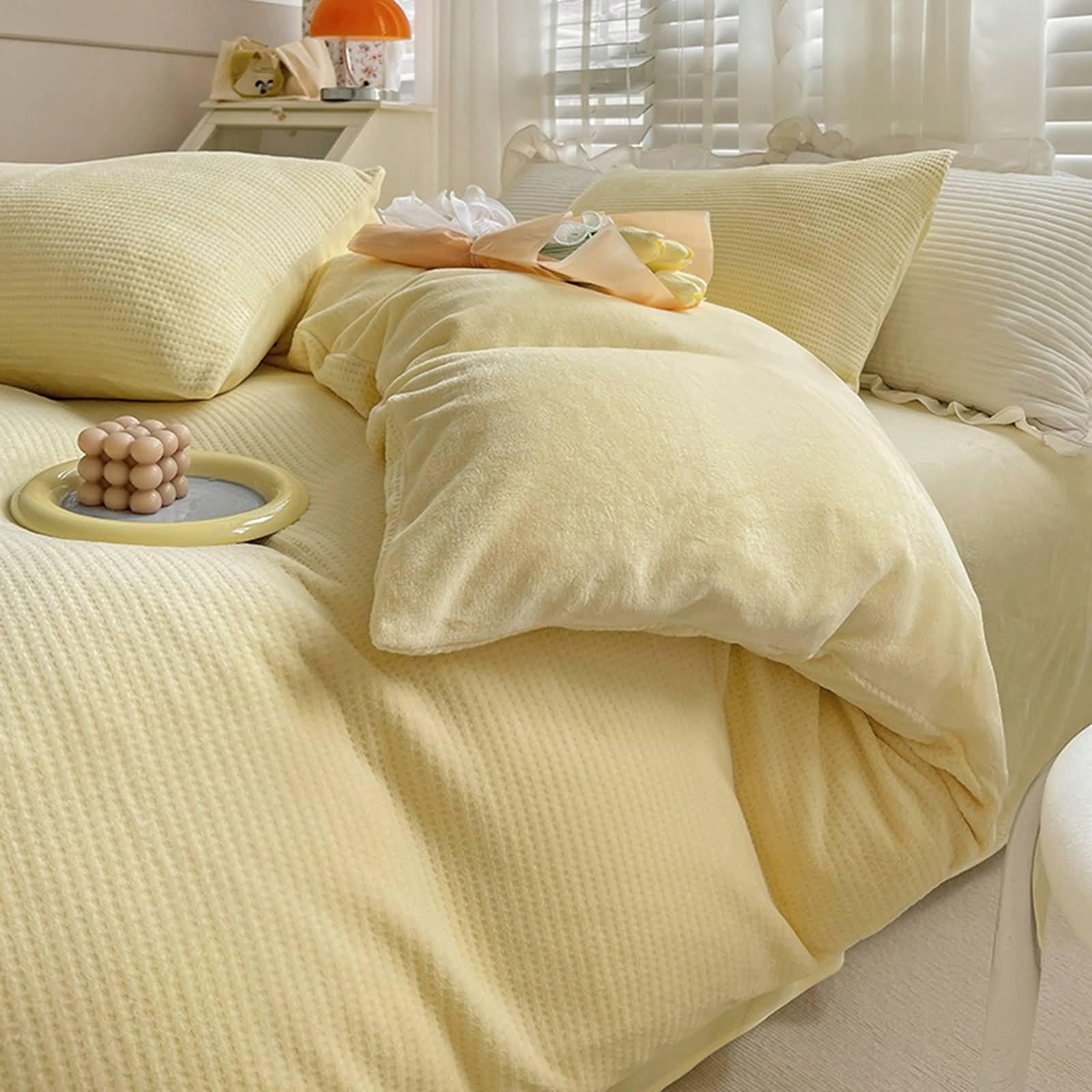 Bettenset 4Teilig, Polyester-Fleece Bettwäsche-Set mit Bettlaken und 2 Kissenbezügen Waffelgitterstruktur, Gelb (1.5m-200x230cm, 230x250cm)