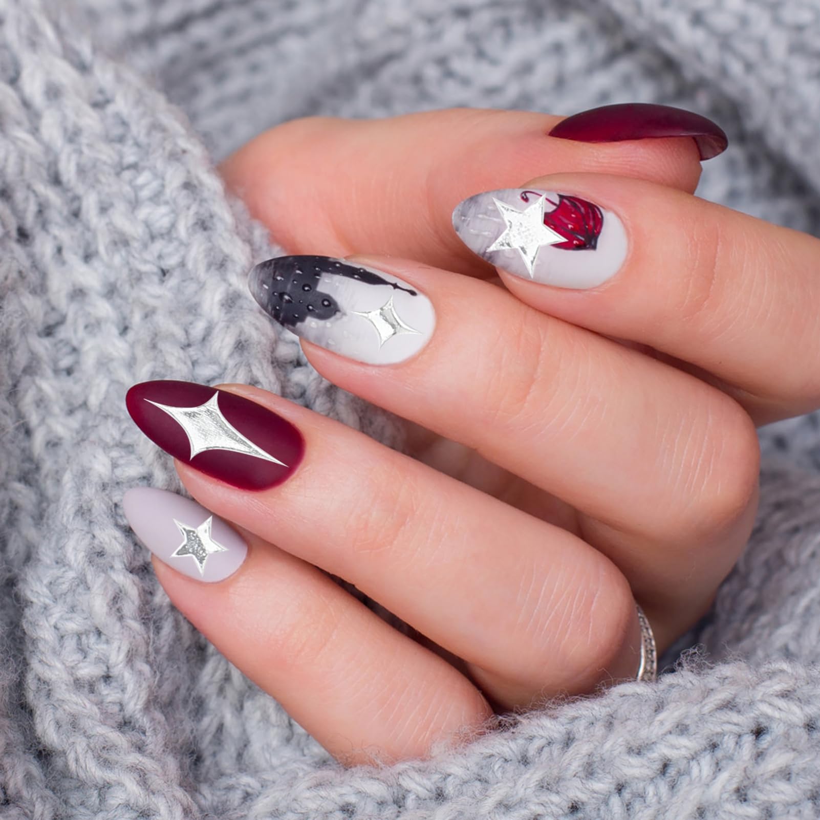 5 Set Adesivi Per Unghie Creativi E Stickers Per Decorazioni Manicure Facili Applicare Design Unico Per Nail Art Per Amiche E Appassionate Unghie 8 Fogli*5
