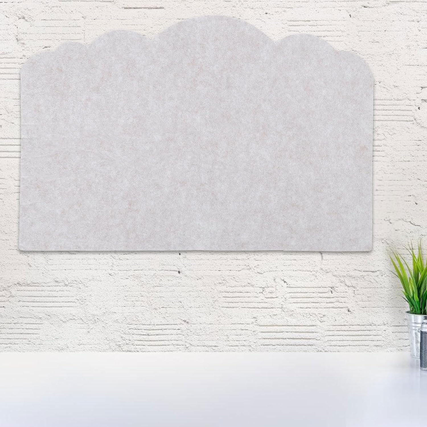 Yardwe Self-Adhesive Felt Photo Pinboard 40x60cm Light Camel Felt Bulletin Board for Picture Display and Memo Organization Wall-Mounted Decorative Pin Memo Board for Home and Office