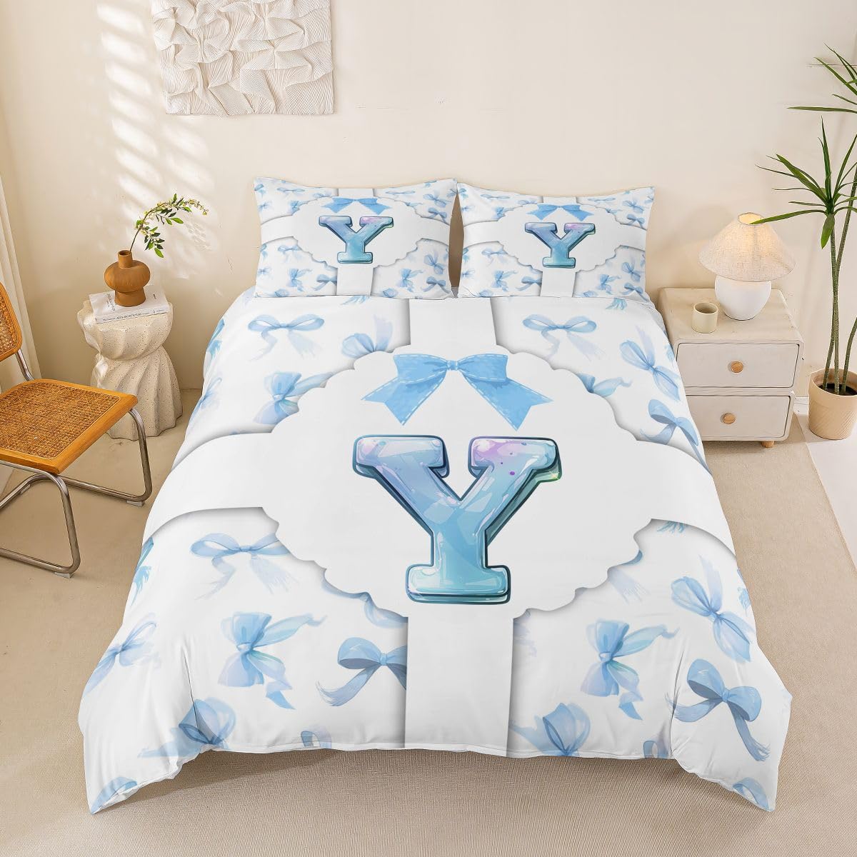 Housse de couette kawaii bleue monogrammée Y pour créer une ambiance douce dans la chambre d'ado
