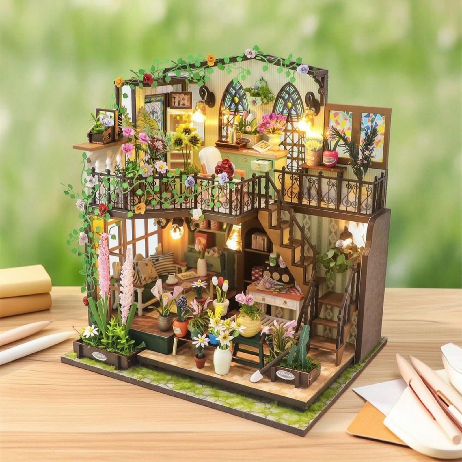 Casa in Miniatura Assemblabile Modello Bungalow Giardino Kit Casa Fai da Te Diorama con Interna E Balcone in Legno Carta Tessuto con Illuminazione, Versione Cinese Con Copertura Antipolvere