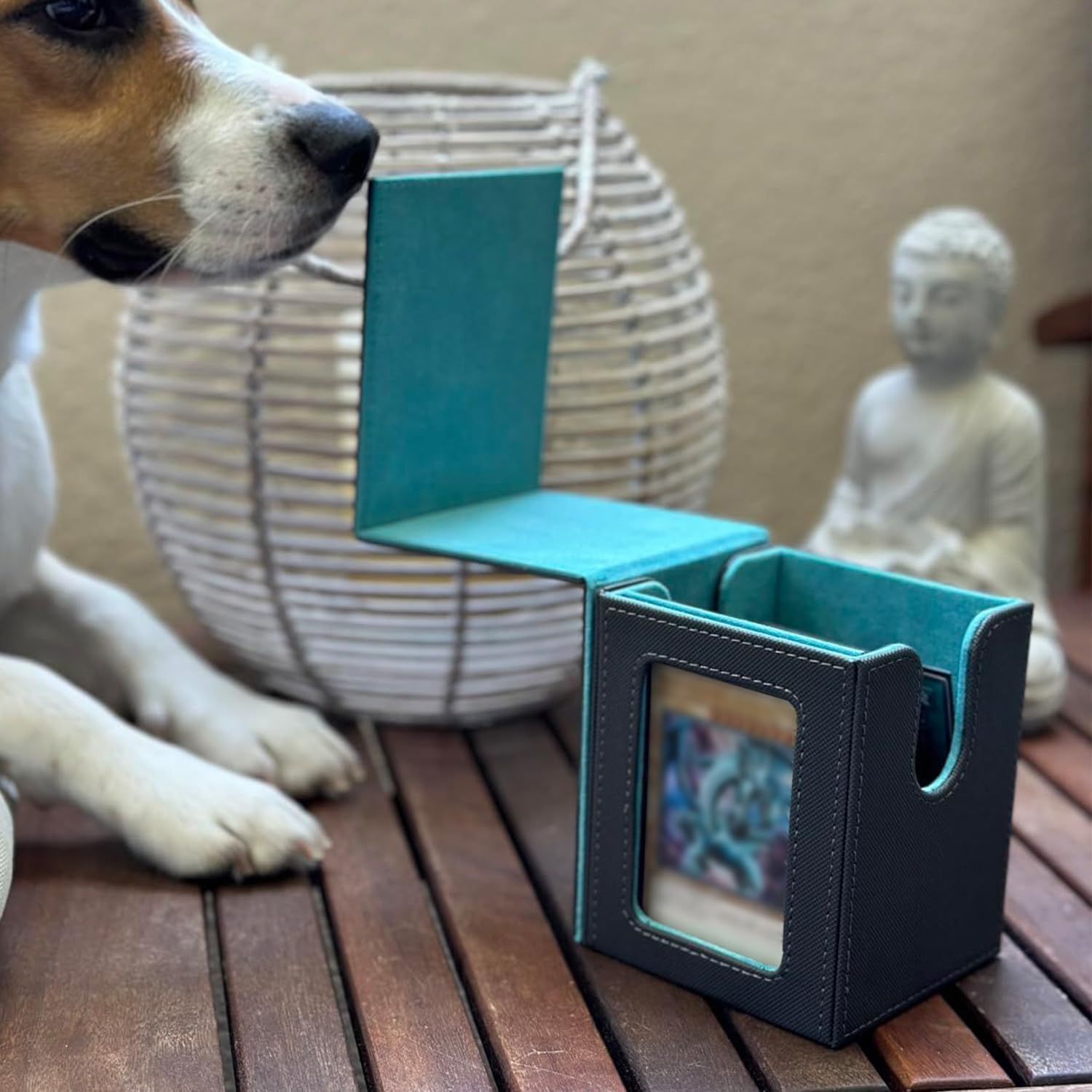 Box Porta Mazzo mit Display per Carte MTG Capacità di 100+ Carte/30+ Carta Toploader,Magnetic Flip Deck Box per le Carte di Magic Commander TCG (Verticale-Blu Chiaro)