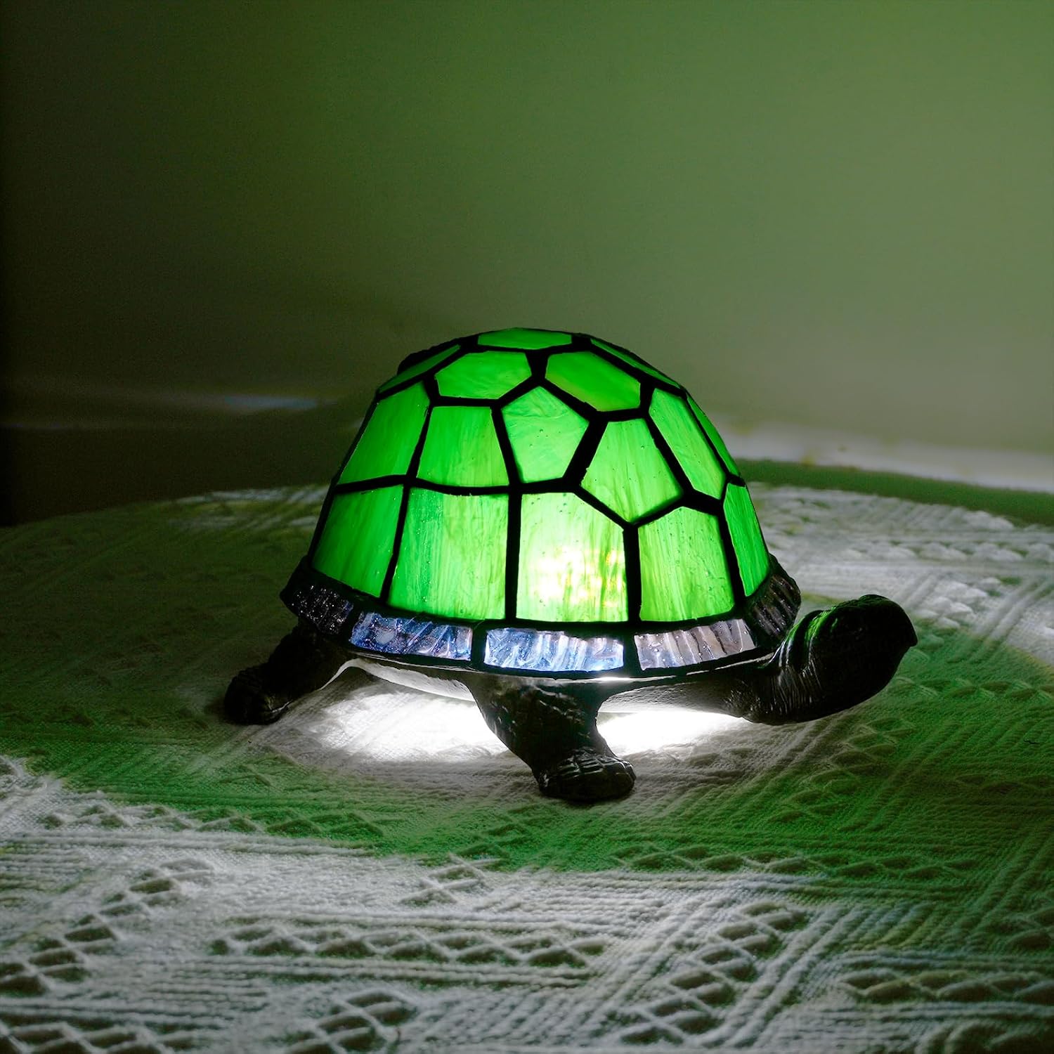 Tiffany Style Turtle Table Lamp Green Stained Glass Lamp Kids Children Animal Night Light for Home Decor Small Nightstand Light