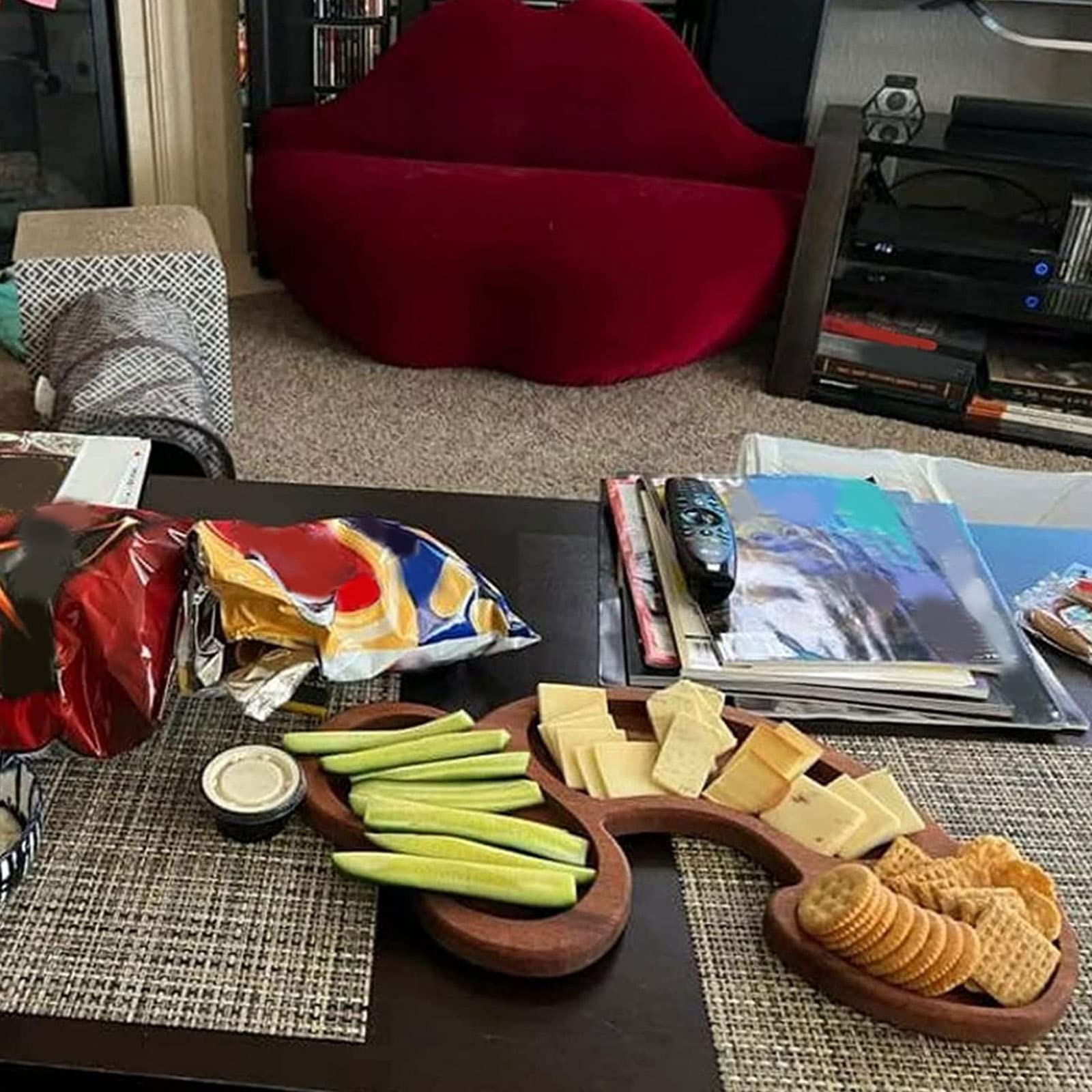 Planche Apéritif Planche à Fromage Assiette Bois Snack Plateau Apéritif Planche Composite Bois Trompette Forme Plat Plat Plat Pour Pendaison De Crémaillère Cadeau (La Gauche