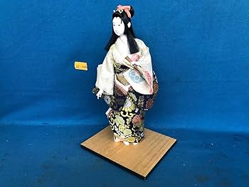 骨董２ 木製 日本人形 着物 約40cm Amazon | 日本人形 詳細不明 着物美人 骨董品 古美術品 伝統工芸