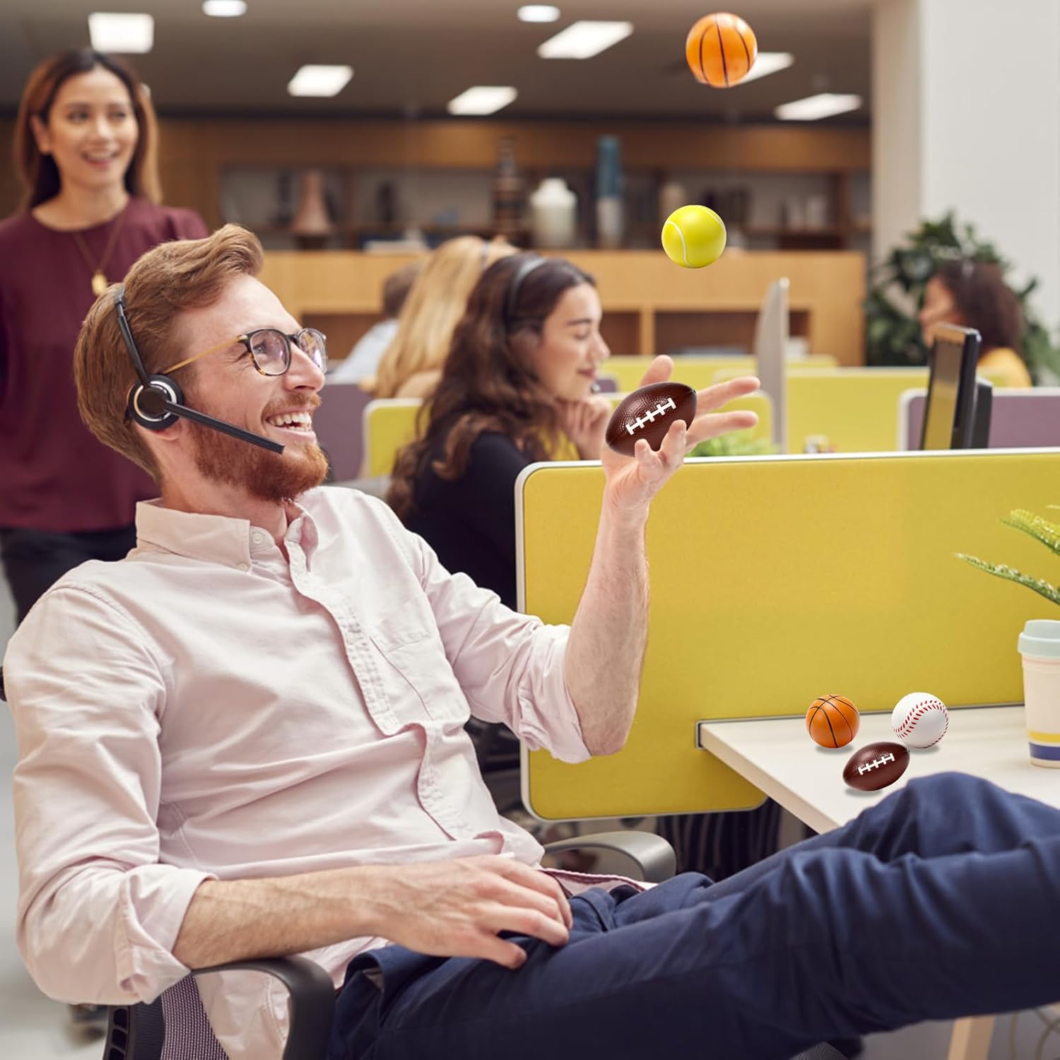 Small Balls, Pack of 12, Anti-Stress Ball, Stress Ball, Mini Football, Basketball, Tennis, Baseball, Stress Anxiety Relief, Softball Football for Children and Adults