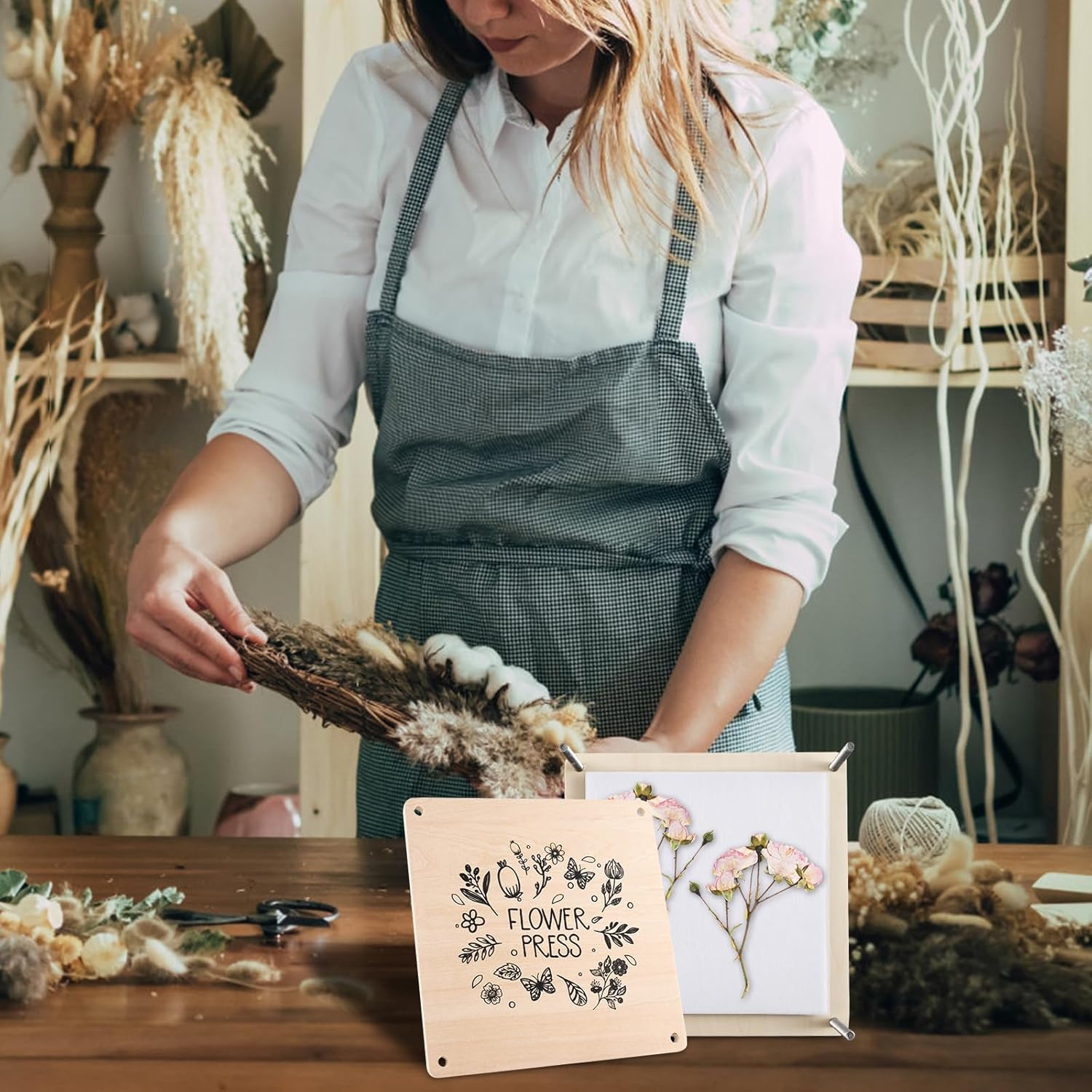 QENWKXZ 2PCS Flower Press Kit, 7.09" x 7.09" Wooden Flowers Pressing Kit, DIY Pressed Plant Preservation Kits, Flowers Drying Art Kits, Flower Preservation Craft, Ideal Gift for Plant Lovers