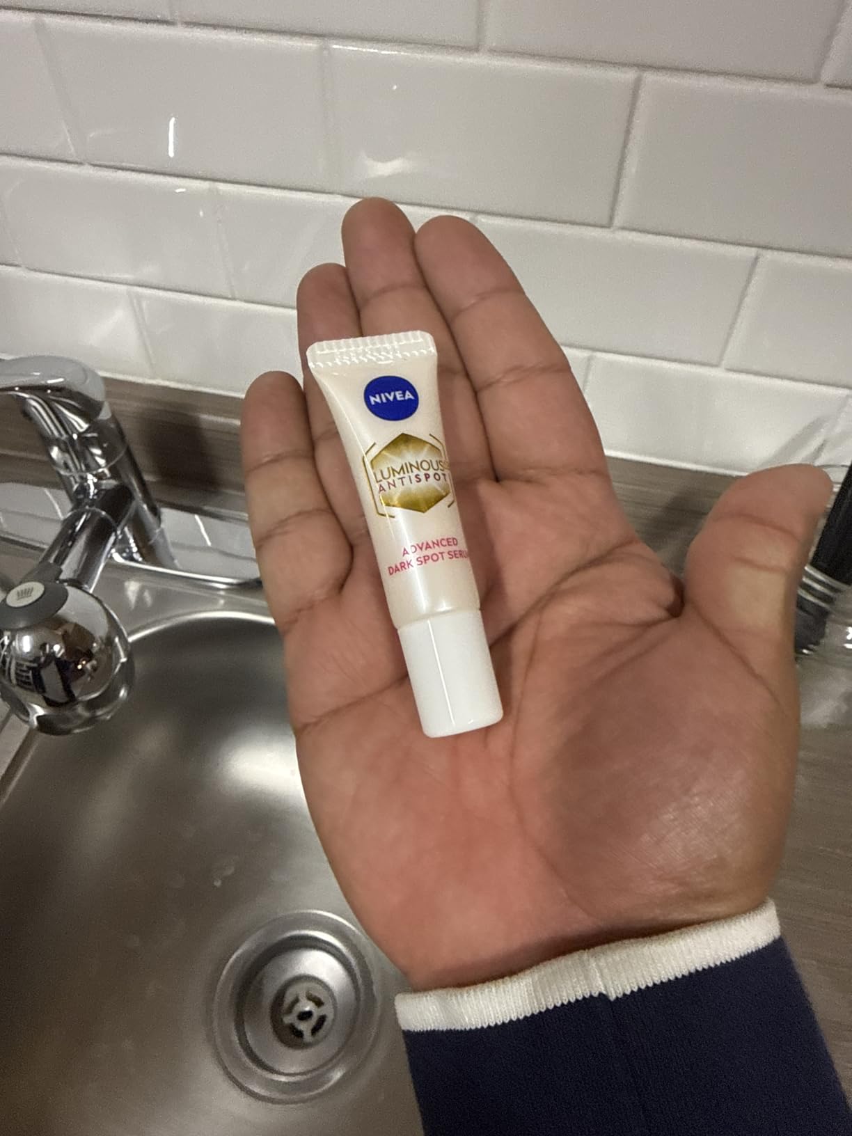 NIVEA LUMINOUS630 ANTISPOT Advanced Spot Serum, Dark Spot, Lightweight Formula, 10ml