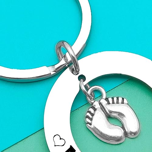 Miniatura 3 de Regalos de anuncio de embarazo para papá y mamá Est 2023 Juego de llaveros para nuevos padres, regalo por primera vez, regalo para papá y mamá,