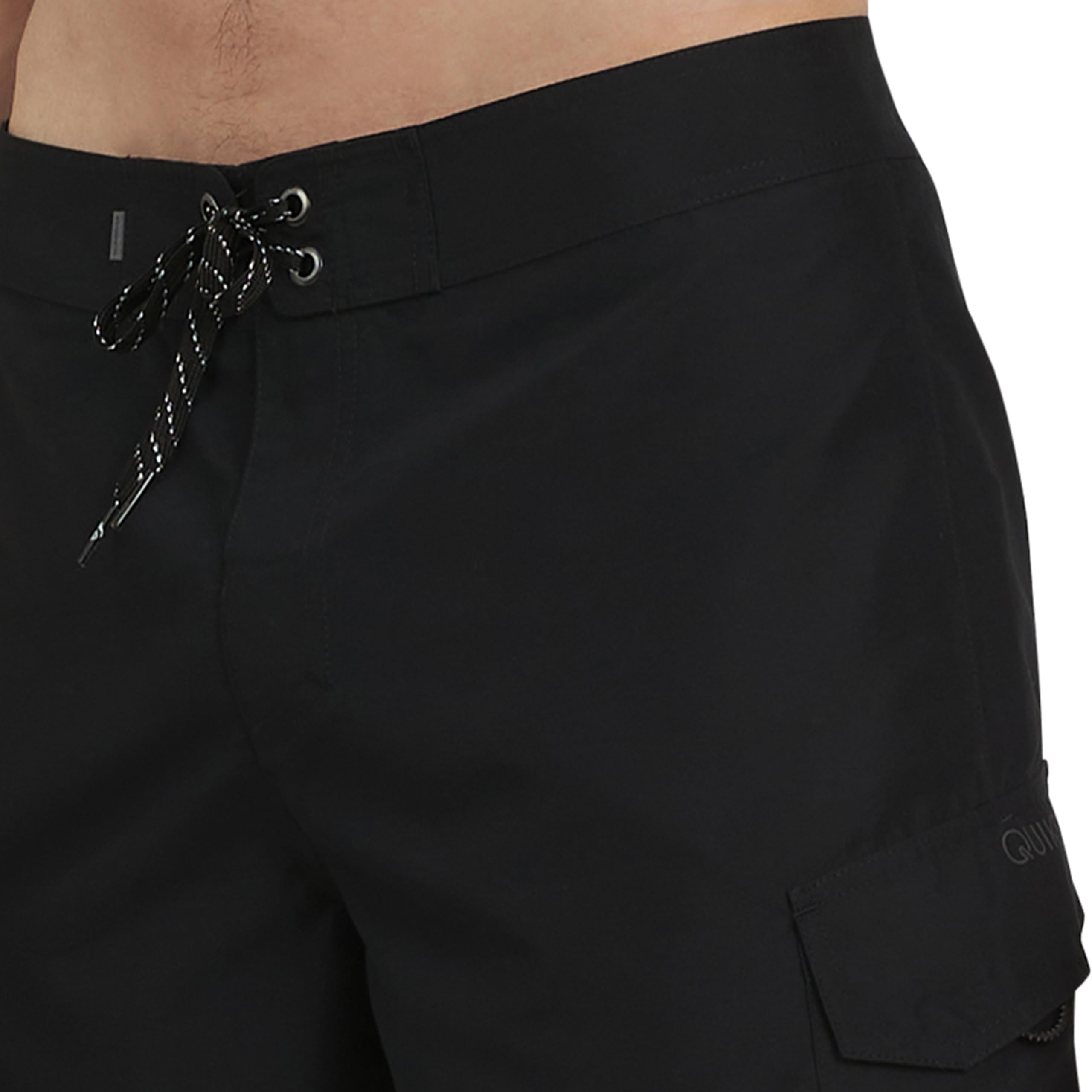 Quiksilver Swimwear Regular Fit Fixed Waist UPF 50 Quick Dry 22 inch Board Shorts Costume a Boxer, Nero, 32 Uomo