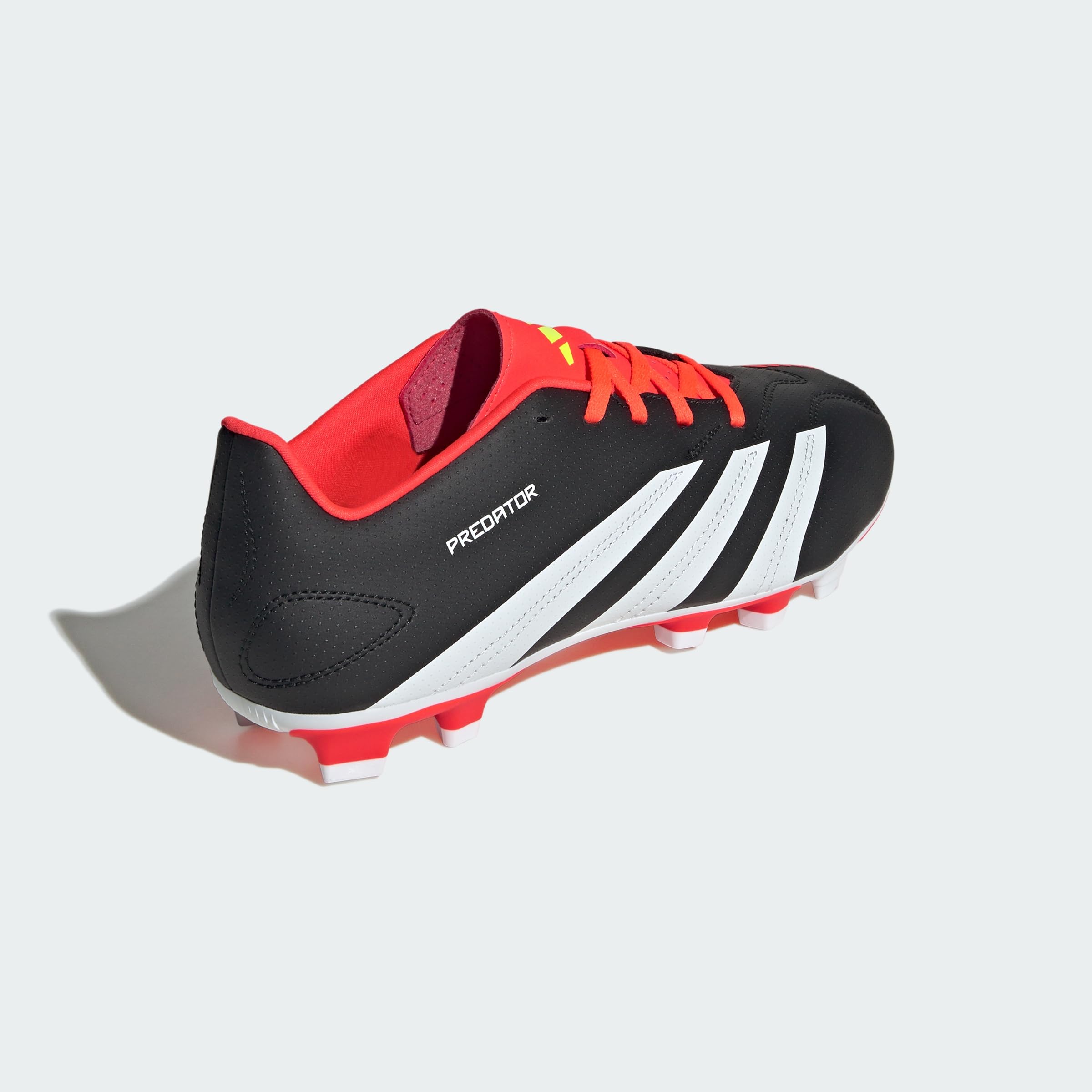 adidas Uniseks Predator Club Flexible Ground Football BootsButy pilkarskie