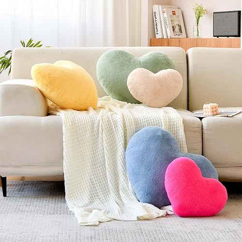 Miniatura 4 de XVTRU Almohadas suaves en forma de corazón, bonita almohada decorativa de corazón verde salvia, cojín de felpa de corazón de 12.9 x 9.8 pulgadas,