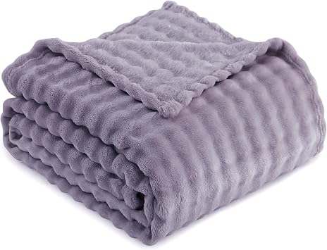 RUIKASI Fleece Throw Blanket for Sofa - Lavender Purple Double Fluffy Bubble Throws Cozy Blanket with Reversible Design, Twin 150x200 cm