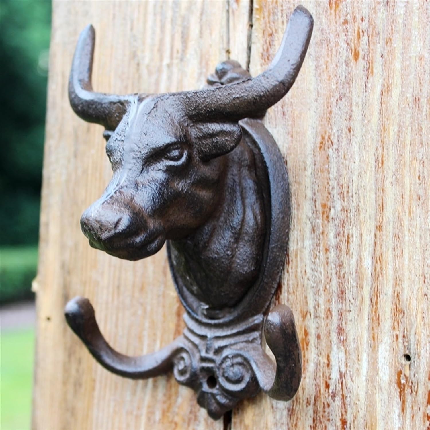 Decorative Hook Rural Cast Iron Hook, Art Garden Wall Decoration, Coat and Hat, Cow Head Double