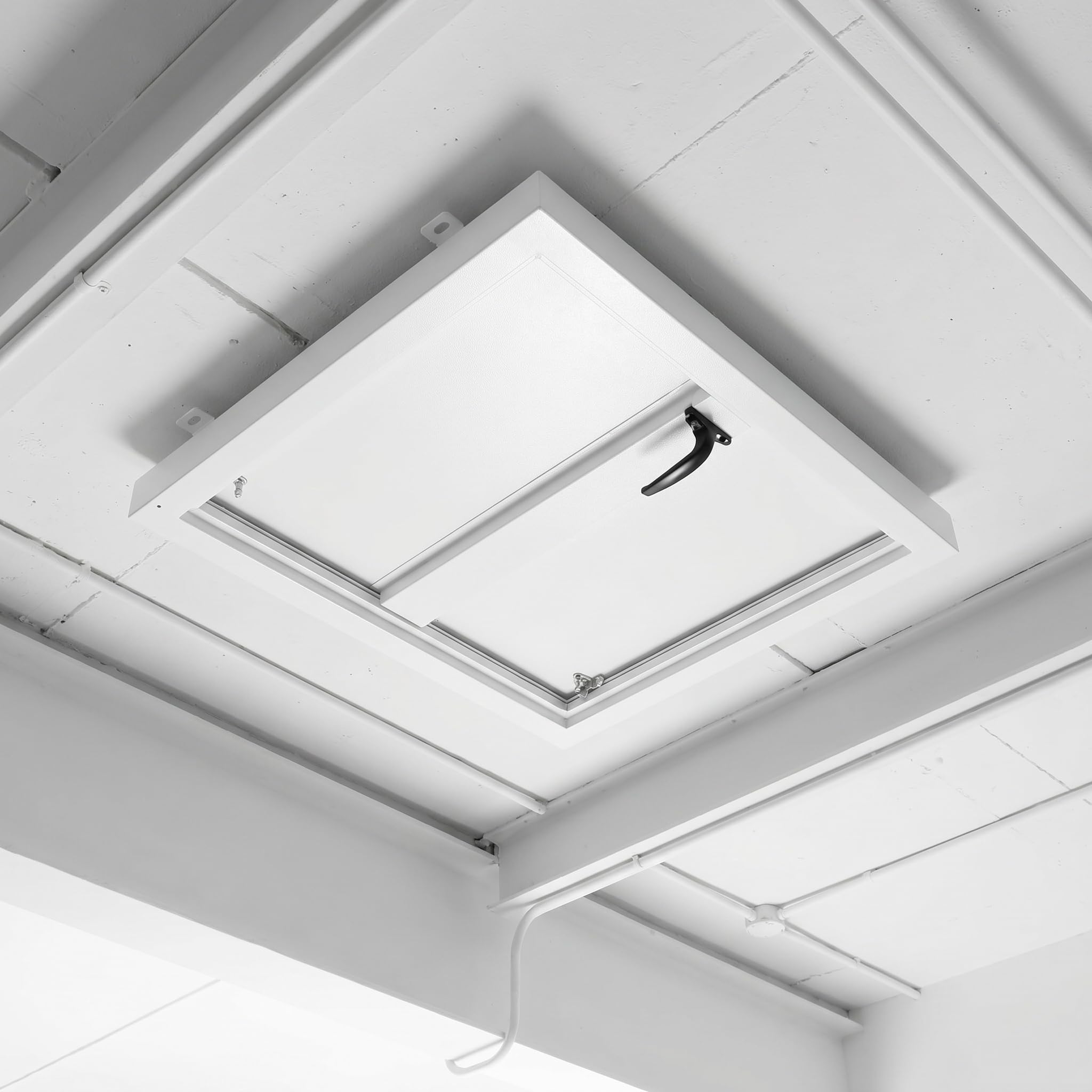 Trappe De Toit en Aluminium - Porte Daccès Au Toit Blanche Et Résistante pour La Maintenance, Lévacuation Et La Sécurité du Bâtiment - Idéale pour La Black-25.6" L x 25.6" W