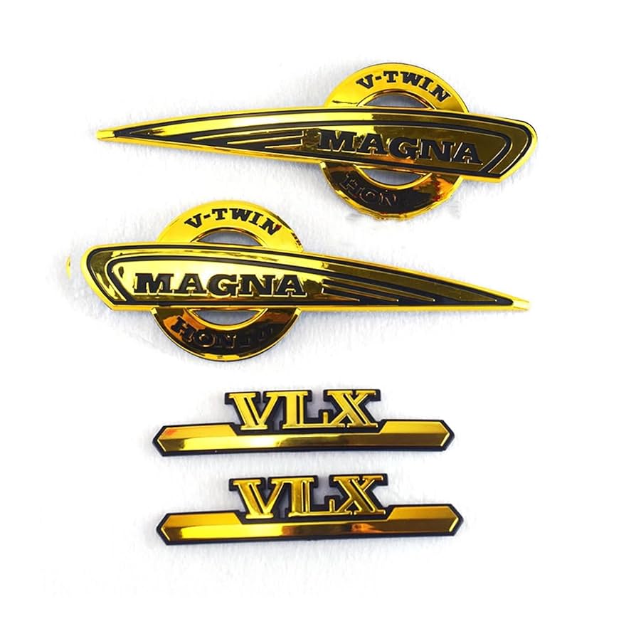 マグナ250 純正タンク　純正ステッカー付き 　値下げ可　5000円値下げ中 値下げ中‼️マグナ250 タンク フェニックス - メルカリ