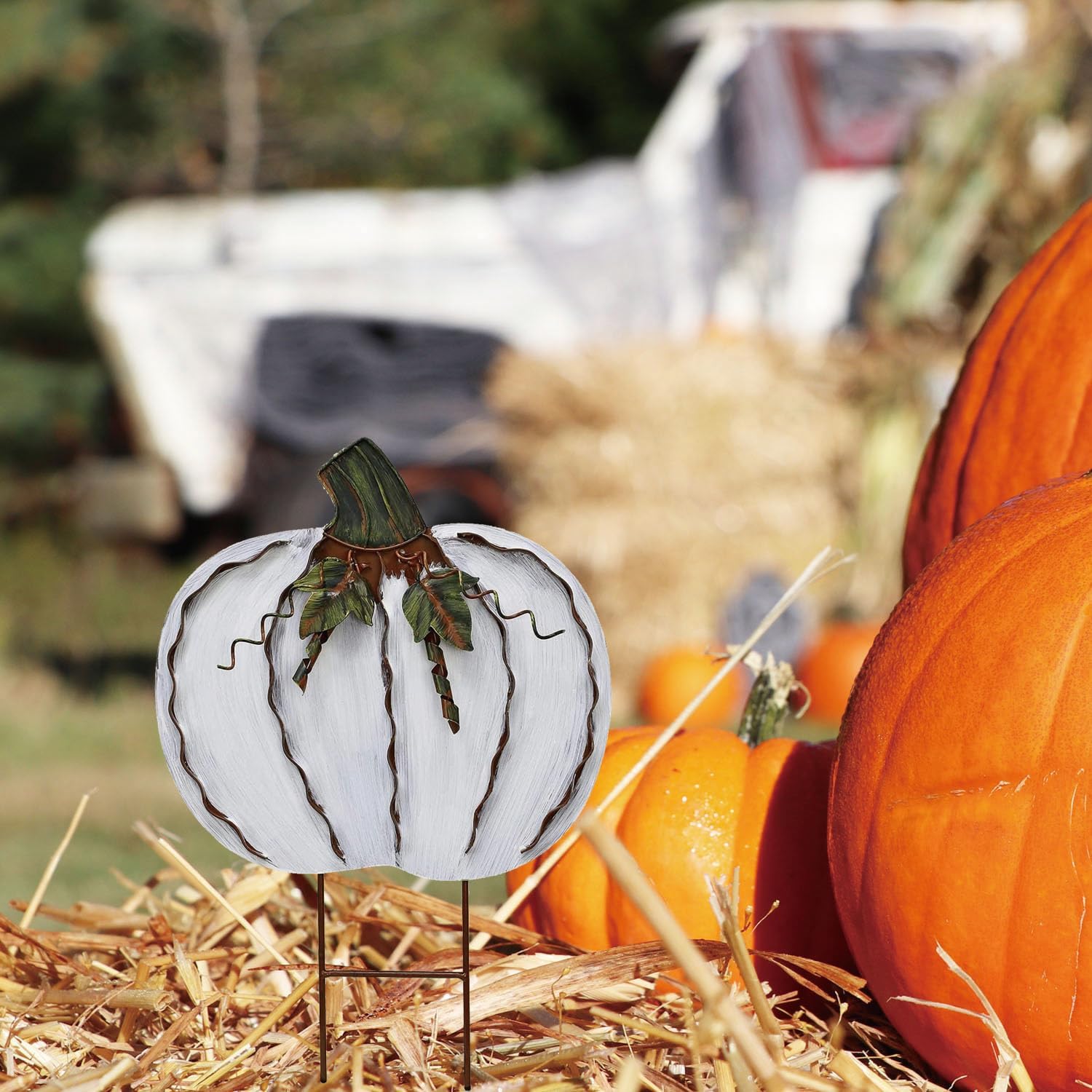 Rustic Metal Pumpkin Yard Stakes Outdoor Decorations for Home Standing Metal Pumpkins Garden Stake for Fall Harvest Outside Decor Thanksgiving Halloween Lawn Decoration