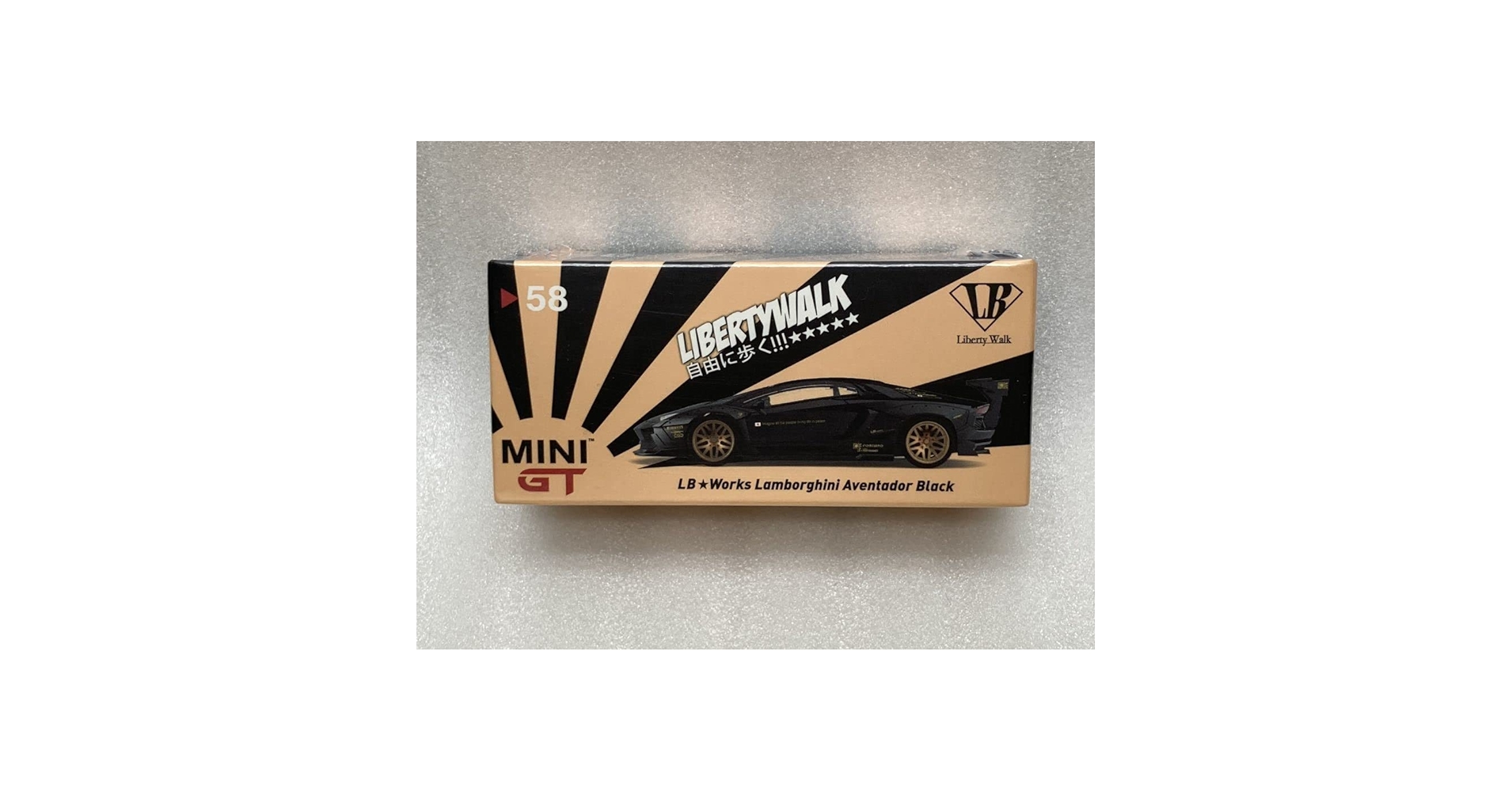 MINI GT lbwk ランボルギーニアヴェンタドール 1/64スケール MINI GT「LB☆WORKSランボルギーニ・アヴェン