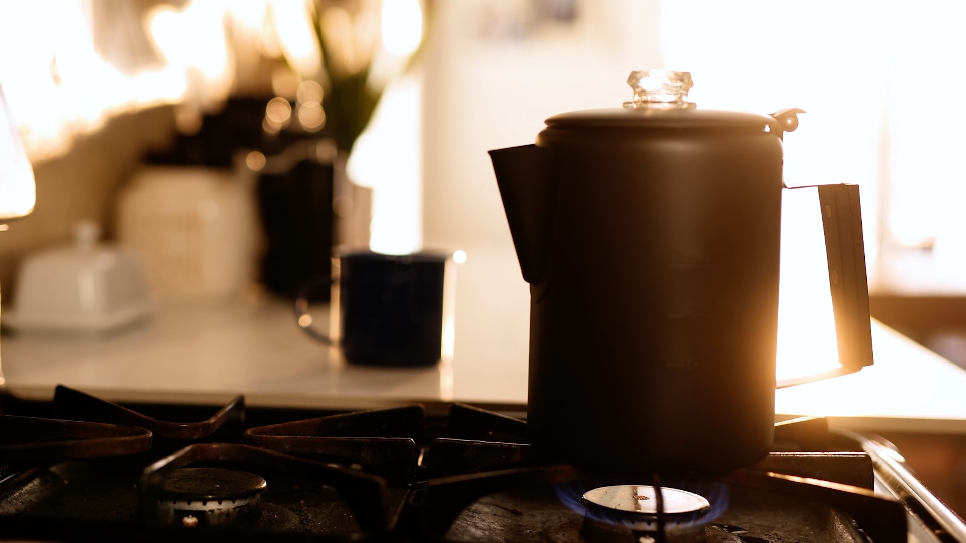 Amazon.com: COLETTI Bozeman Black Percolator Coffee Pot — Camping
