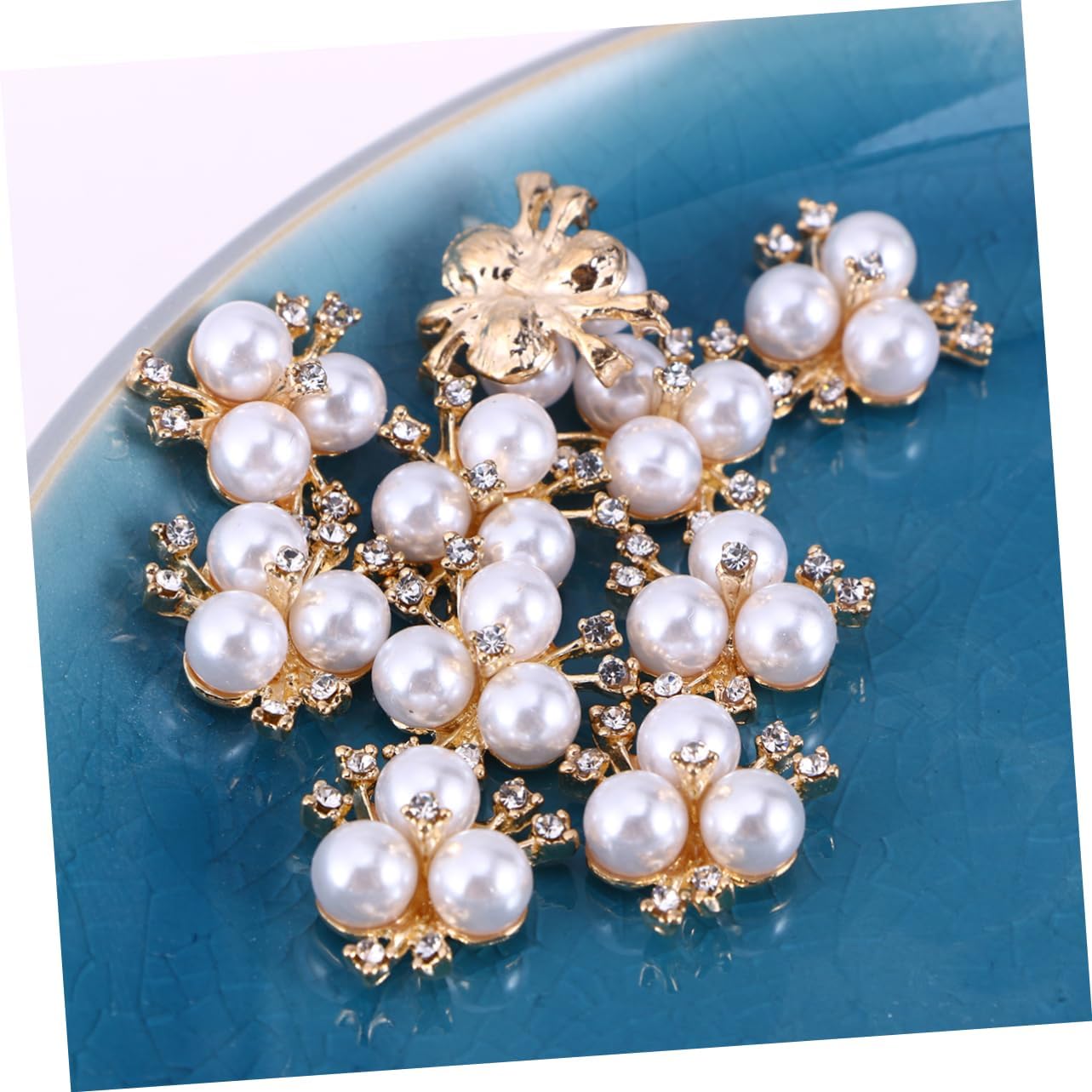 20pcs Buttons Rhinestone Embellishments Flatback Faux Hair Accessories for Crafts Wedding Party Decoration Home Decor and More