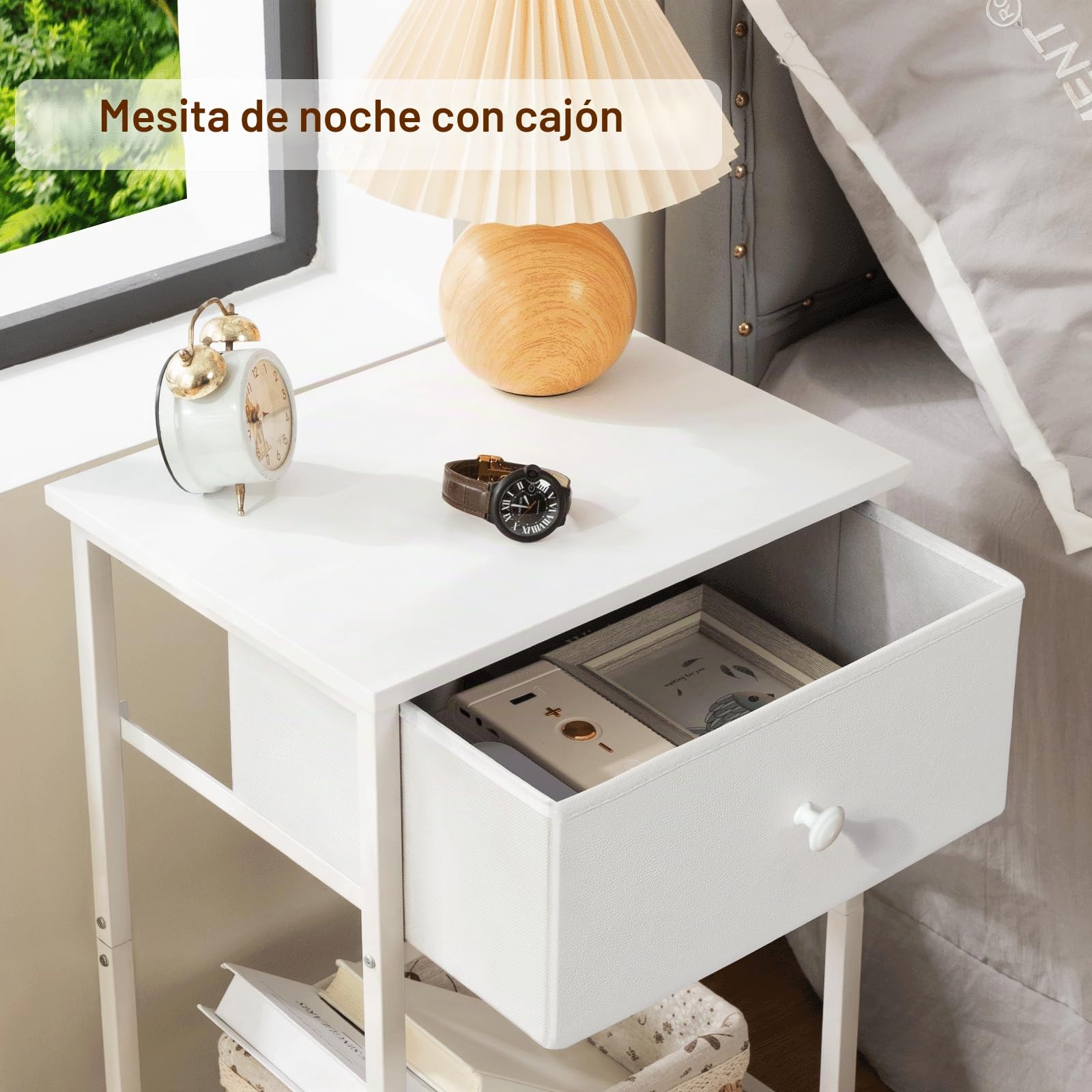 AMHANCIBLE Juego de 2 Mesitas de Noche, Mesilla de Noche Pequeñas con Cajón de Tela, Mesita Auxiliar Industrial Delgada con Estante, para Dormitorio, Salón o Espacios Pequeños, Blanco EHET03SDWT