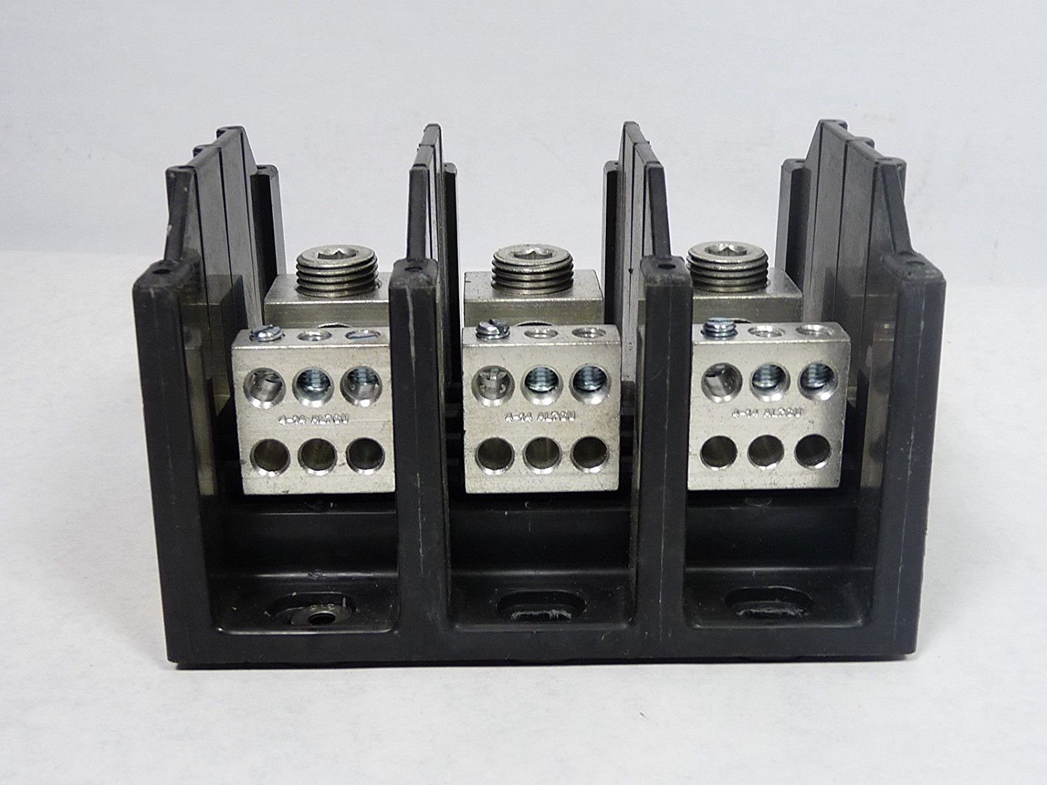 Cooper Bussmann 163233 Power Distribution and Terminal Blocks, 3 Pole