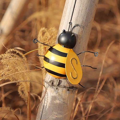 Miniatura 8 de MorTime Paquete de 4 esculturas de pared de metal para decoración de jardín, decoración de pared de abejas colgantes para interiores y exteriores,